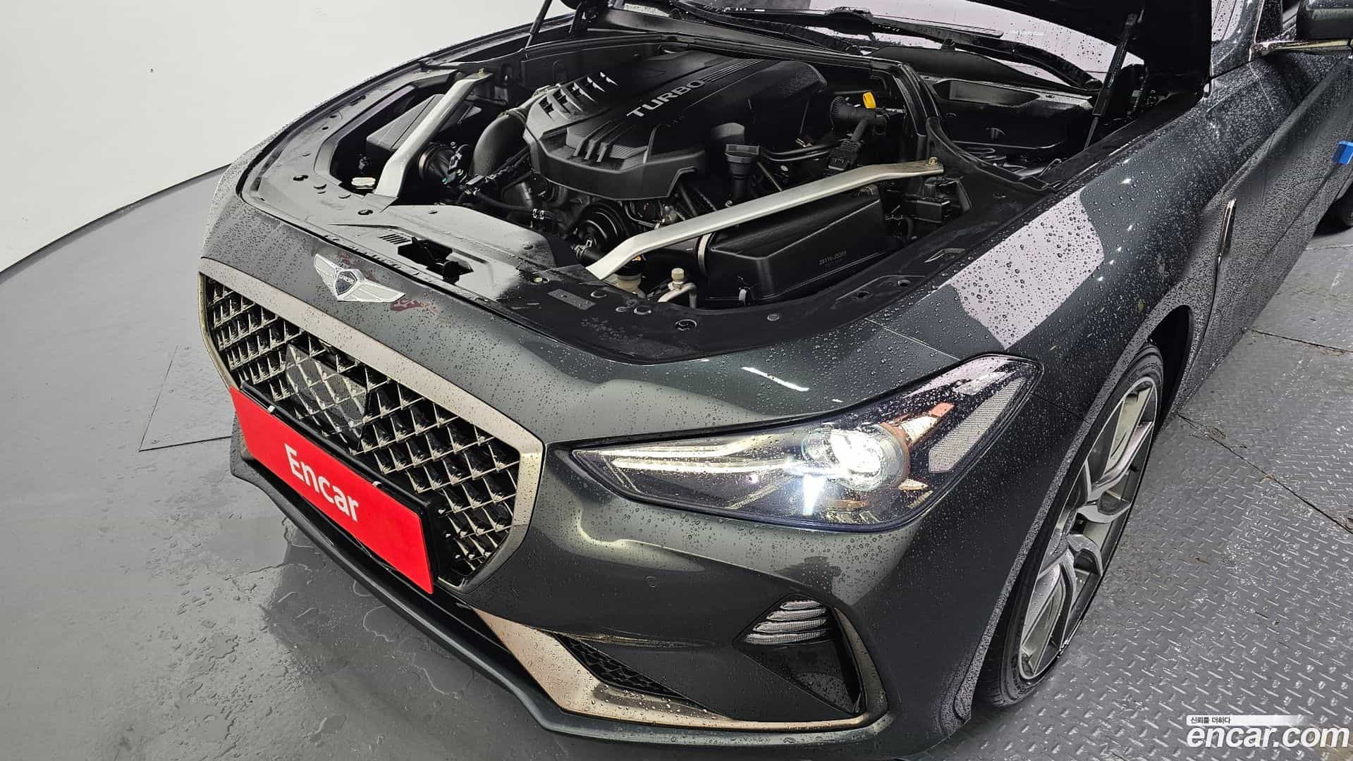 G70 Genesis 2018.0-OUTER-006