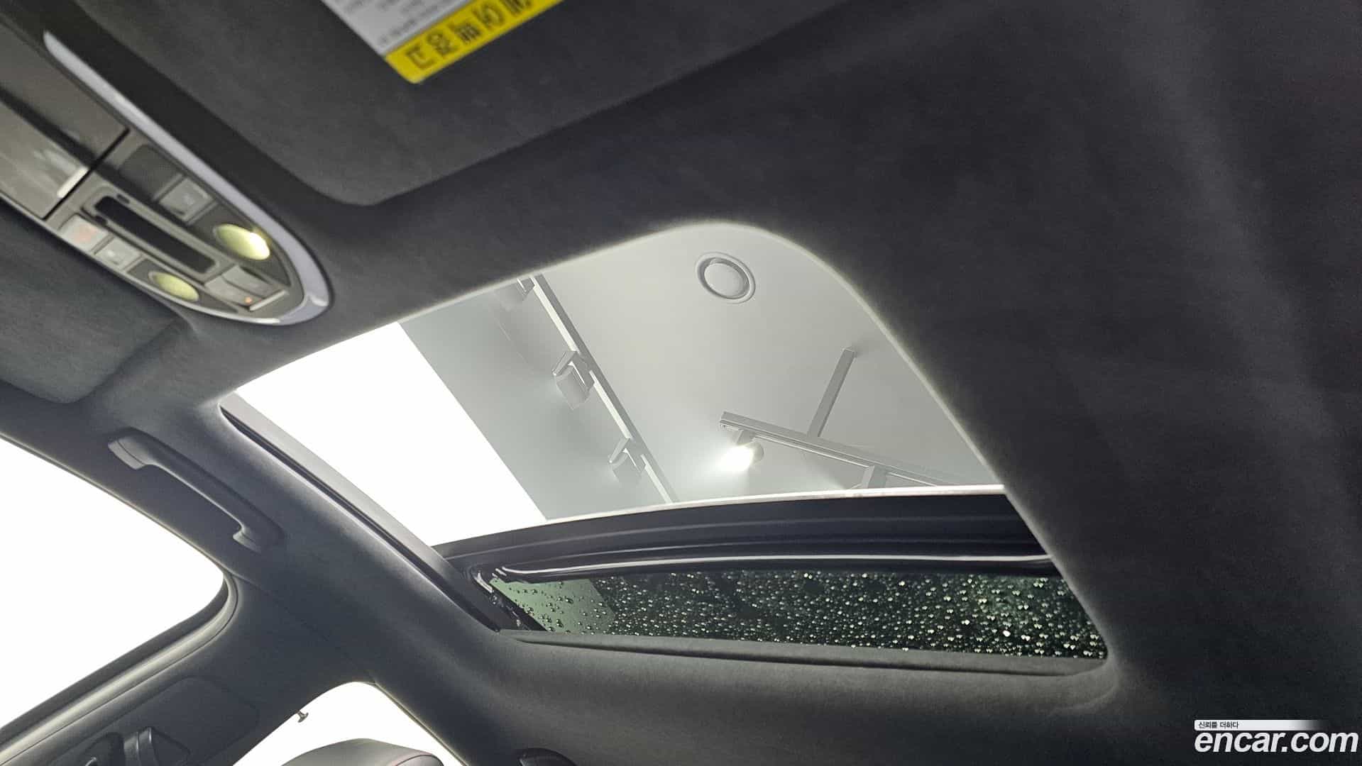 G70 Genesis 2018.0-OPTION-023