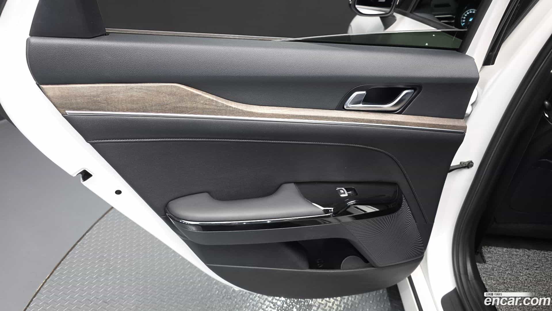 K5 Kia 2022.2-INNER-035
