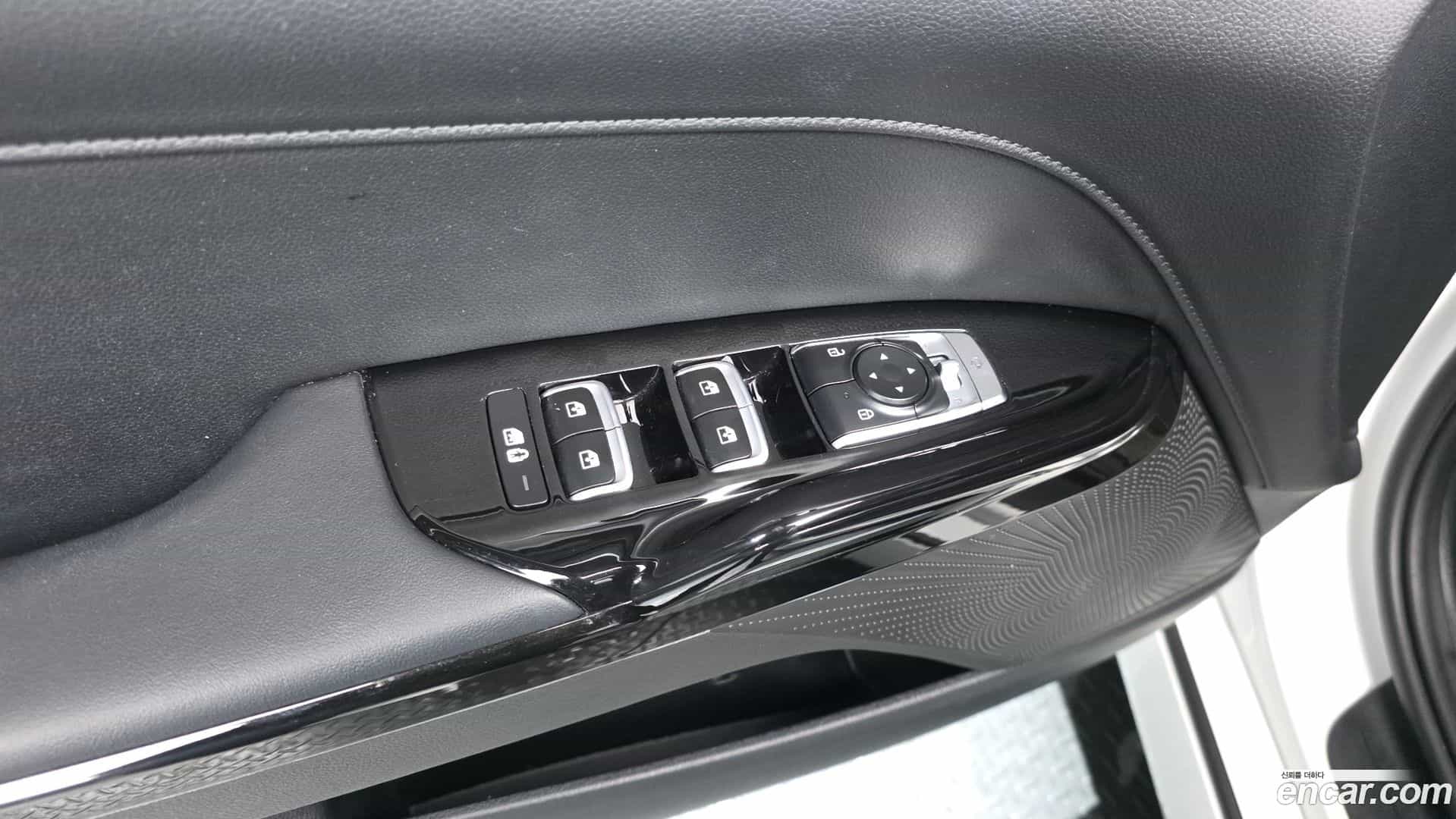 K5 Kia 2022.2-OPTION-045