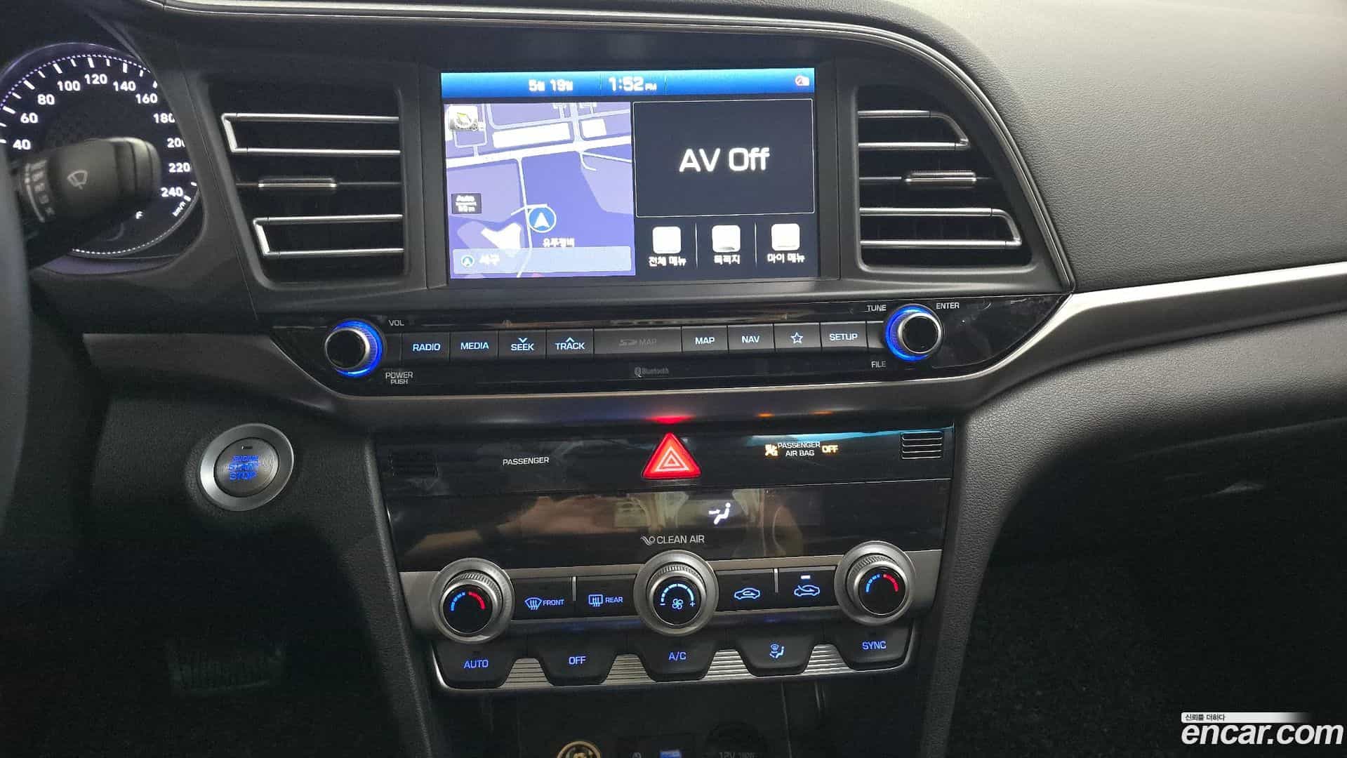 AVANTE Hyundai 2019.7-OPTION-018