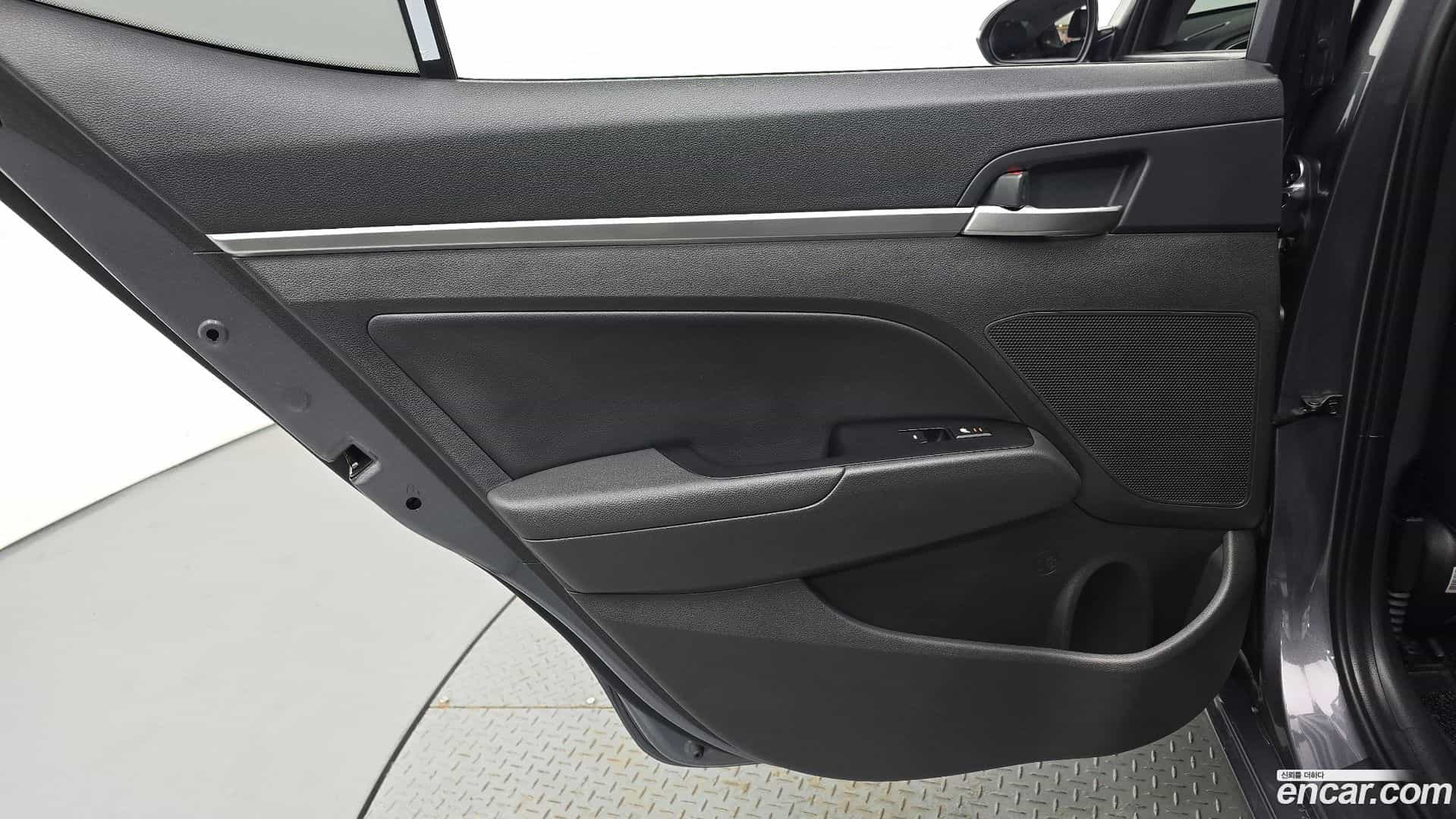 AVANTE Hyundai 2019.7-INNER-035