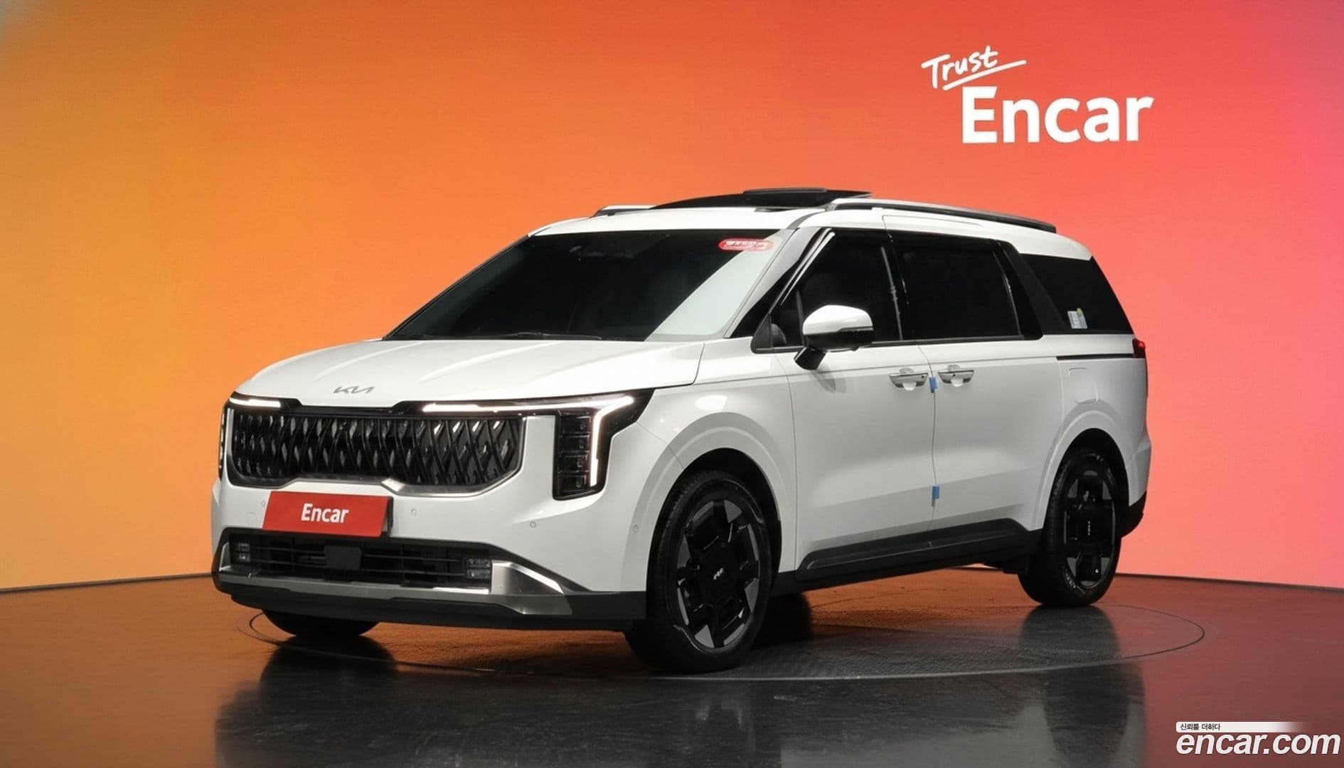 Main__Slider__Photo:Canival Kia 2024.2-0