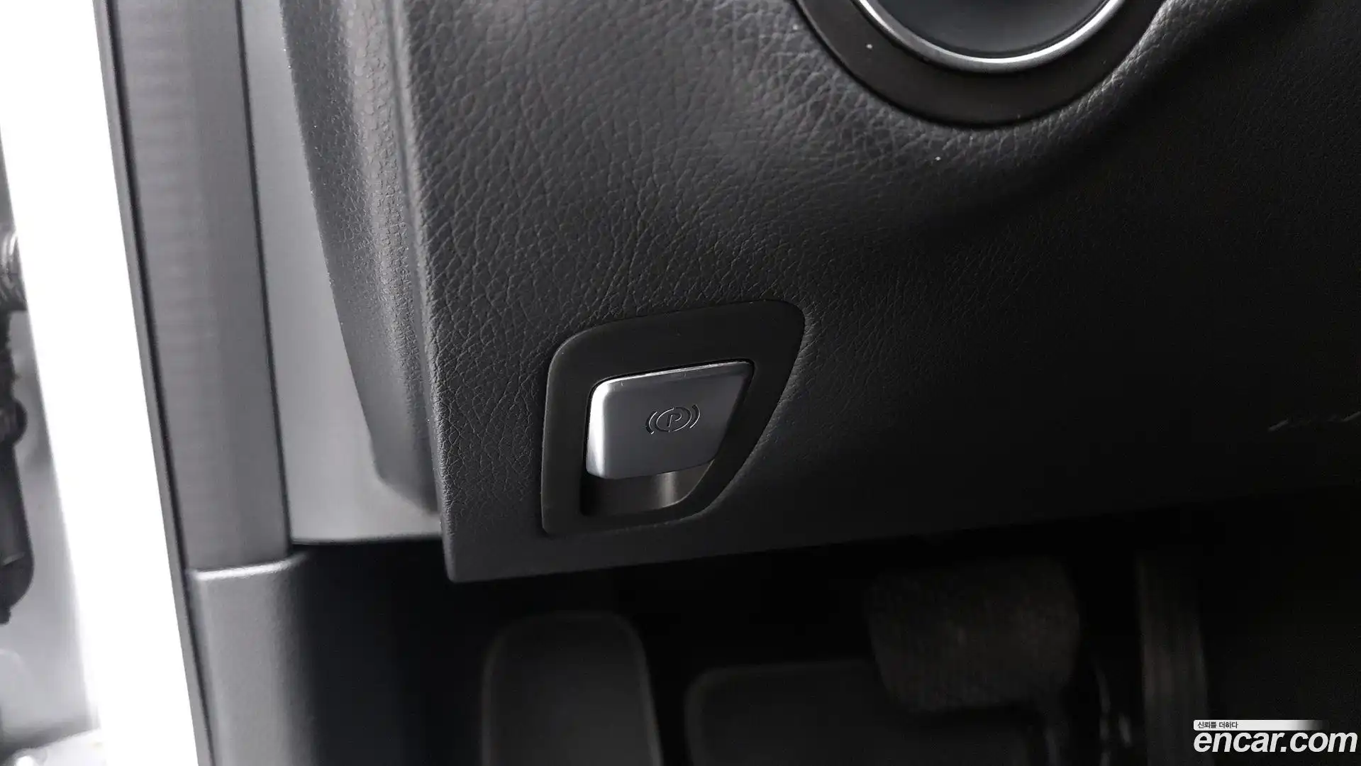 C-Class Mercedes-Benz 2019.11-OPTION-020