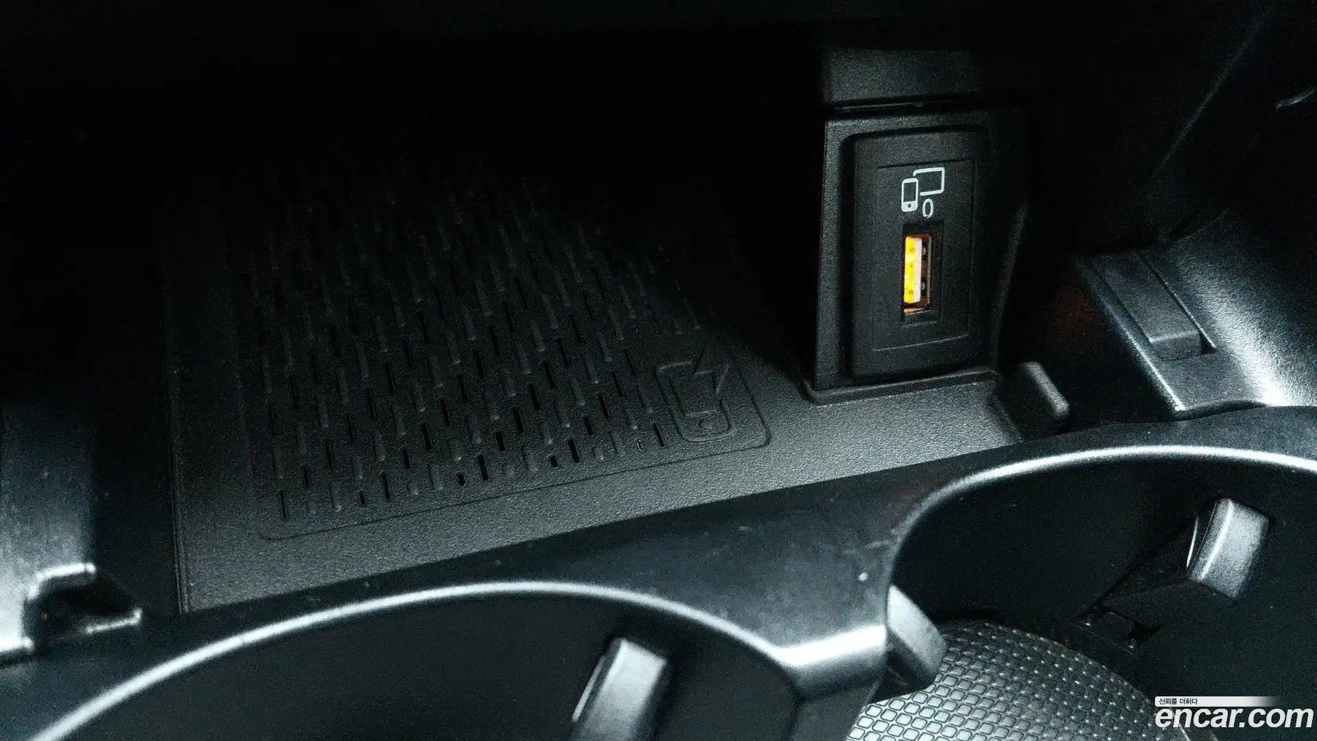 C-Class Mercedes-Benz 2019.11-OPTION-021