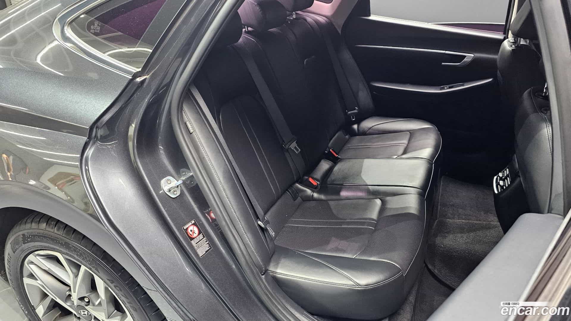 Sonata Hyundai 2019.4-OPTION-015
