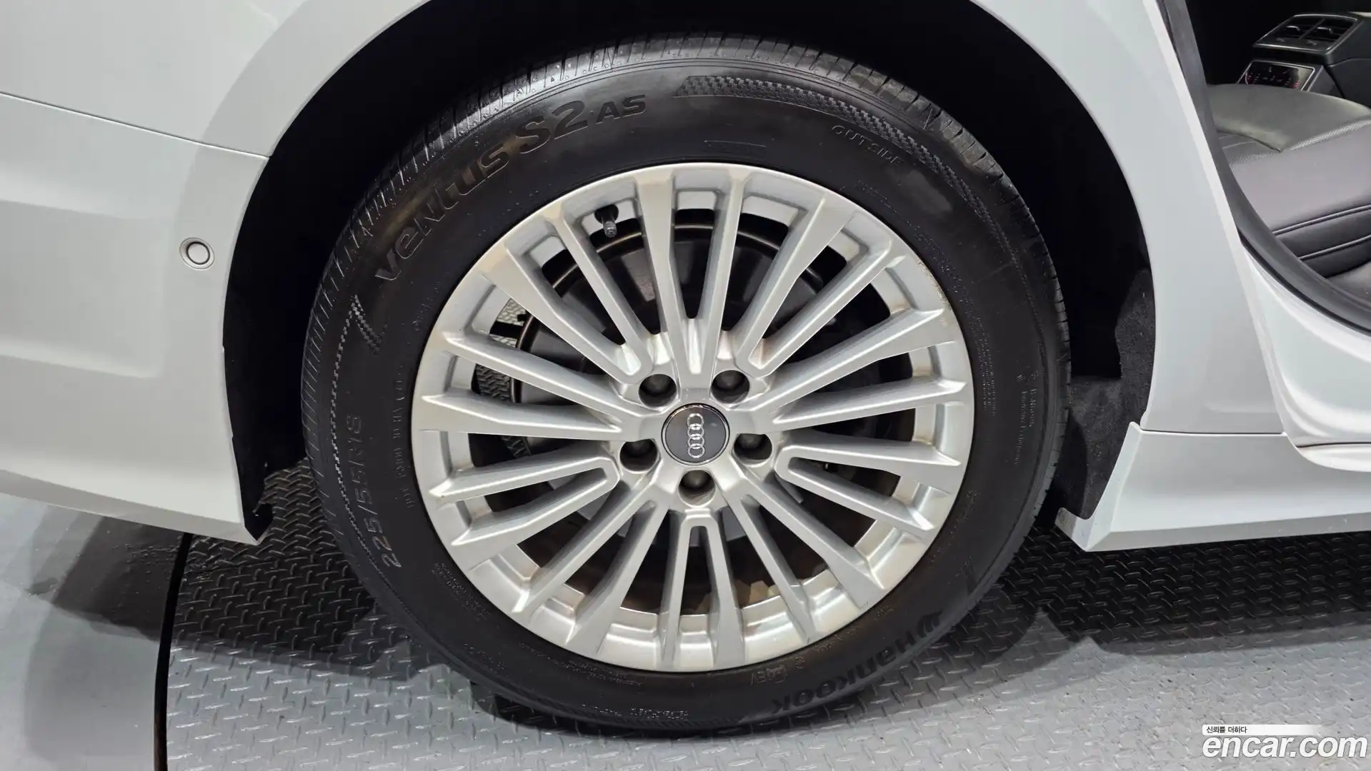 A6 Audi 2019.11-OUTER-005