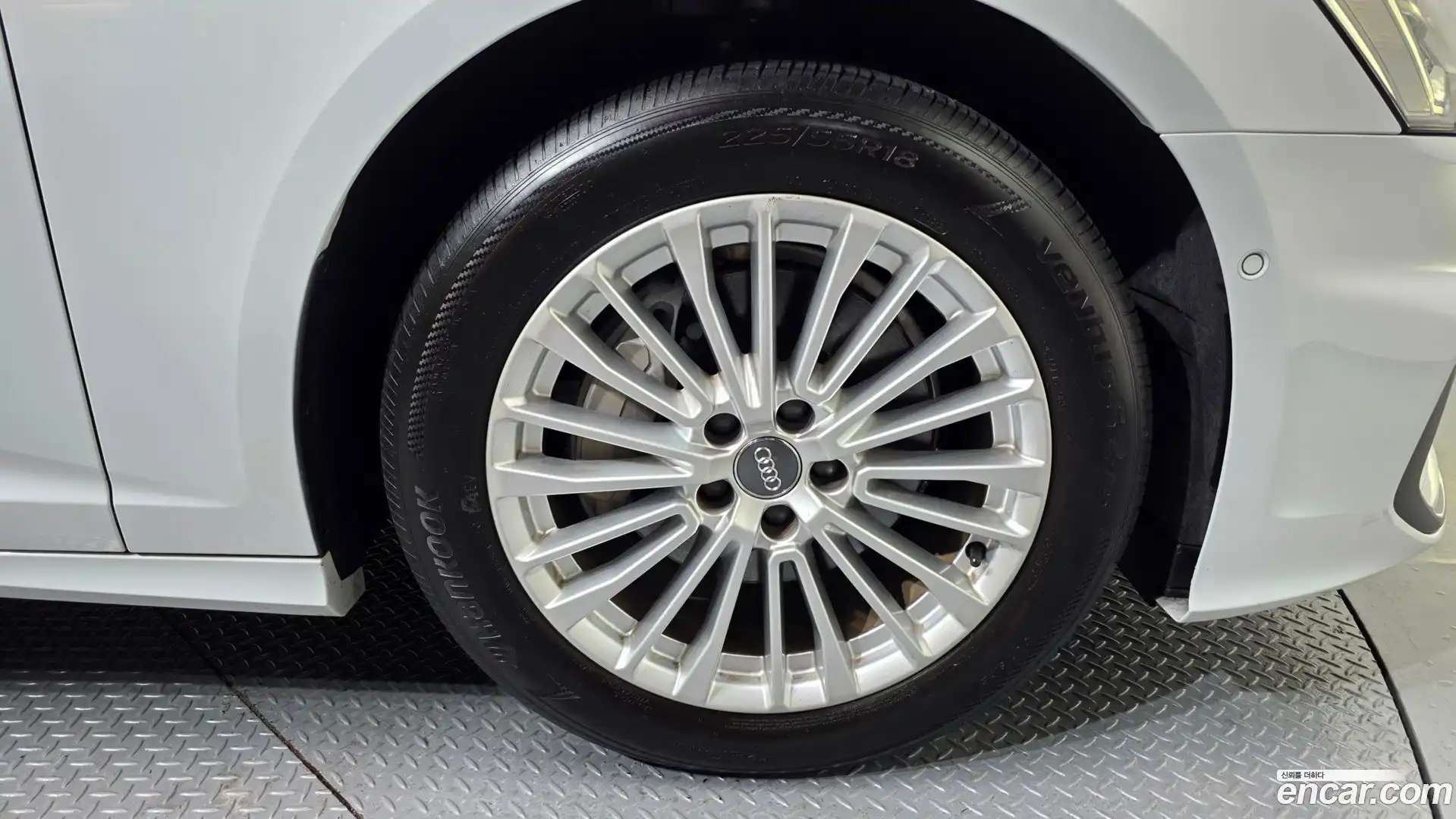 A6 Audi 2019.11-OUTER-031
