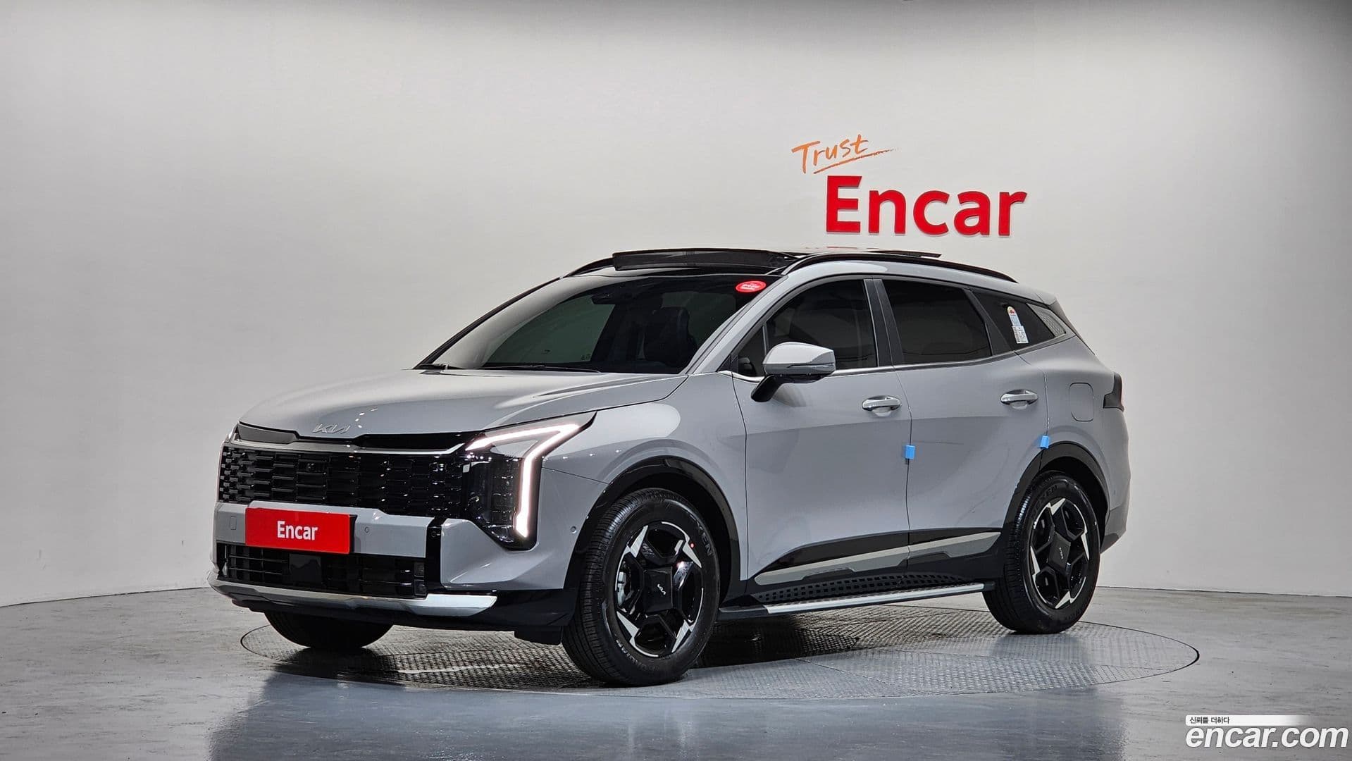 Main__Slider__Photo:Sportage Kia 2025.2-0
