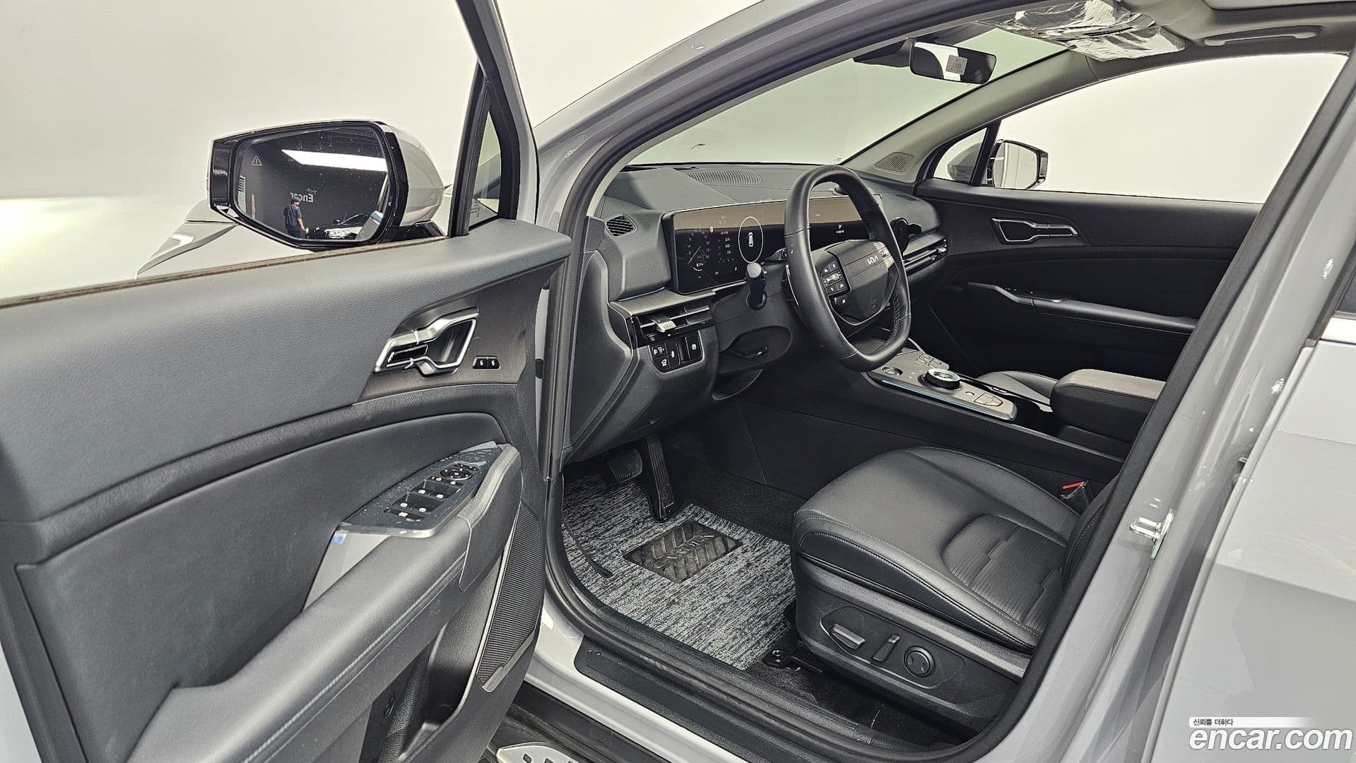 Main__Slider__Photo:Sportage Kia 2025.2-9