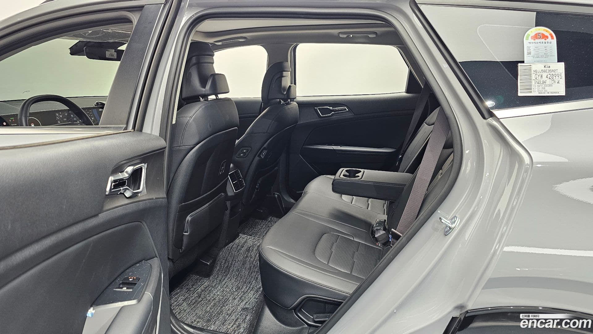 Main__Slider__Photo:Sportage Kia 2025.2-11