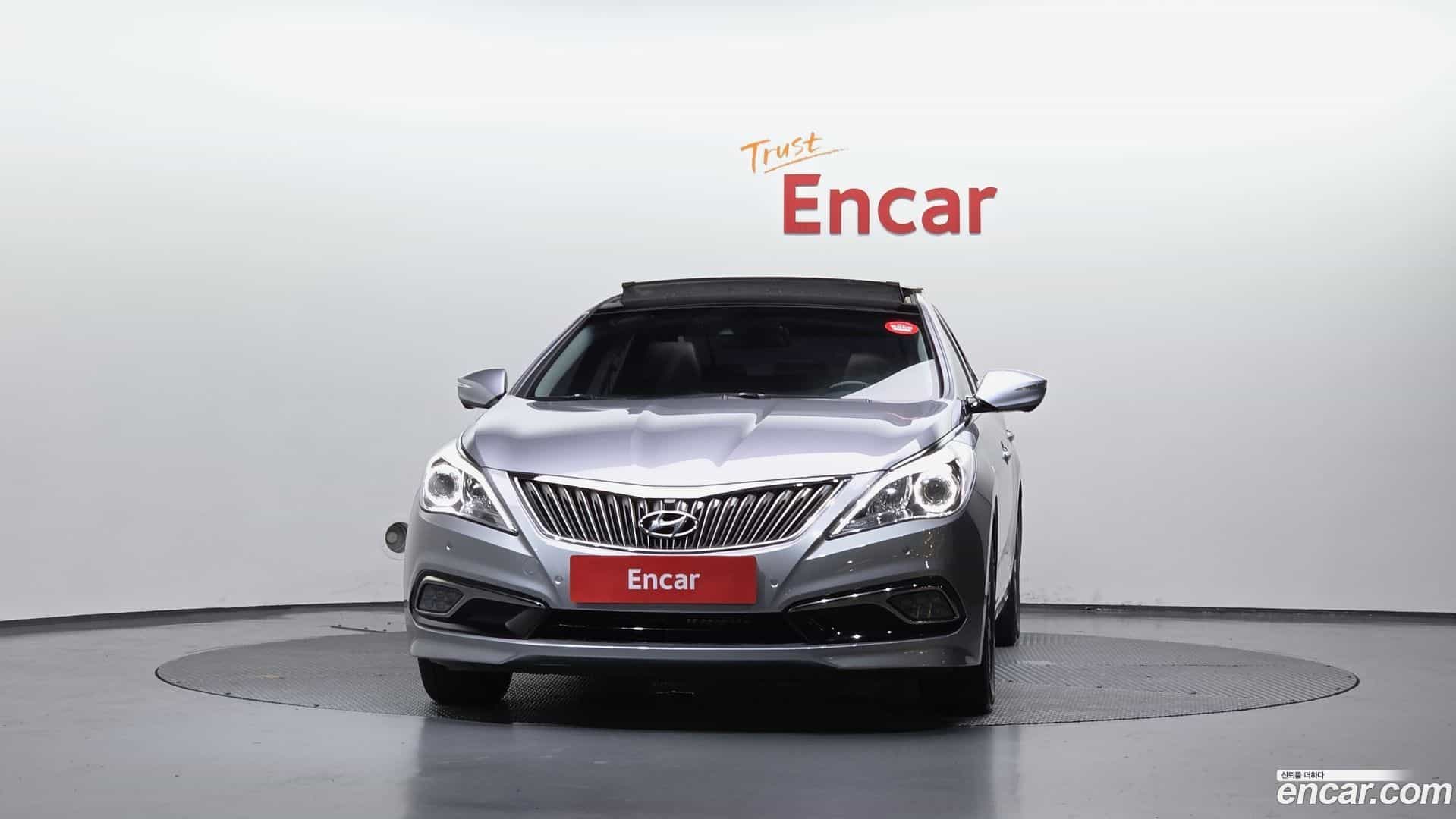 Grandeur Hyundai 2015.2-OUTER-003