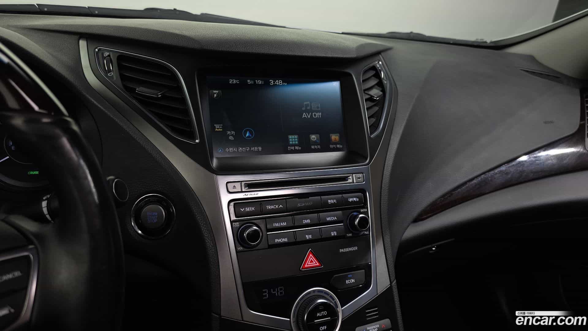 Grandeur Hyundai 2015.2-OPTION-018