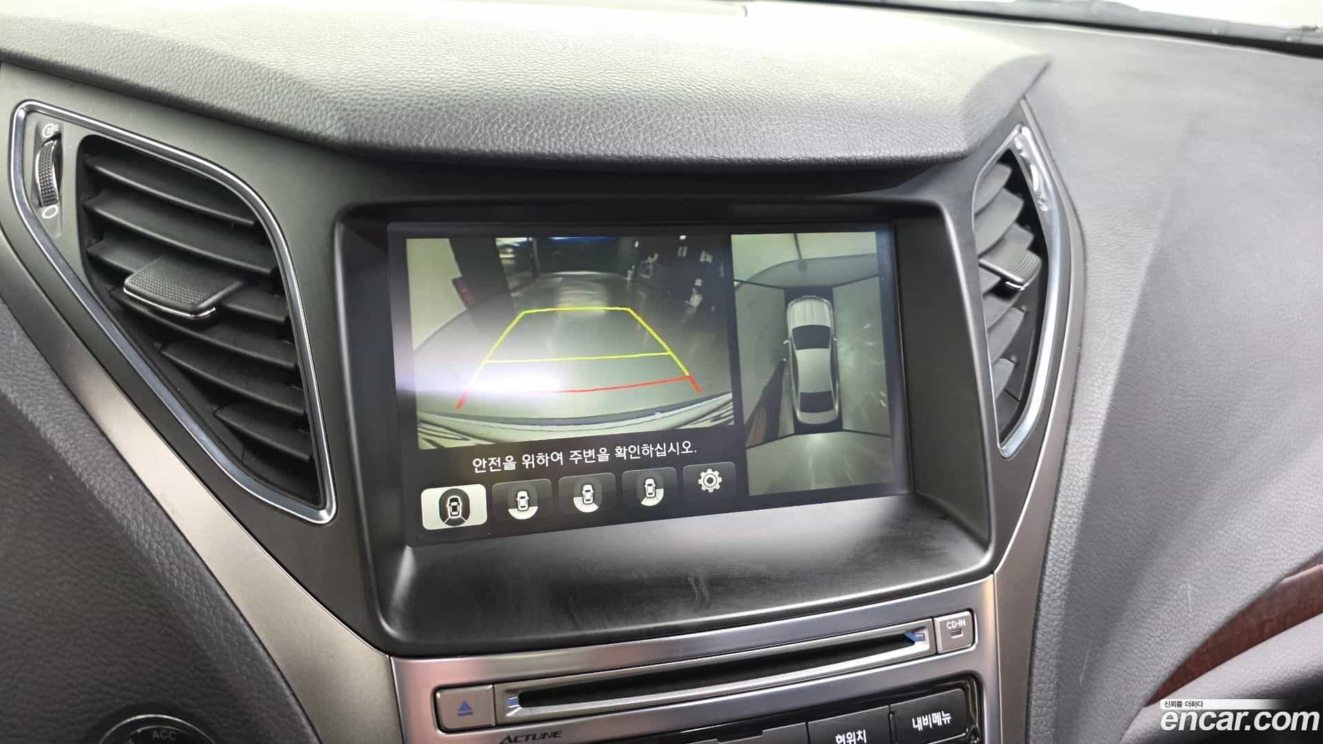 Grandeur Hyundai 2015.2-OPTION-019