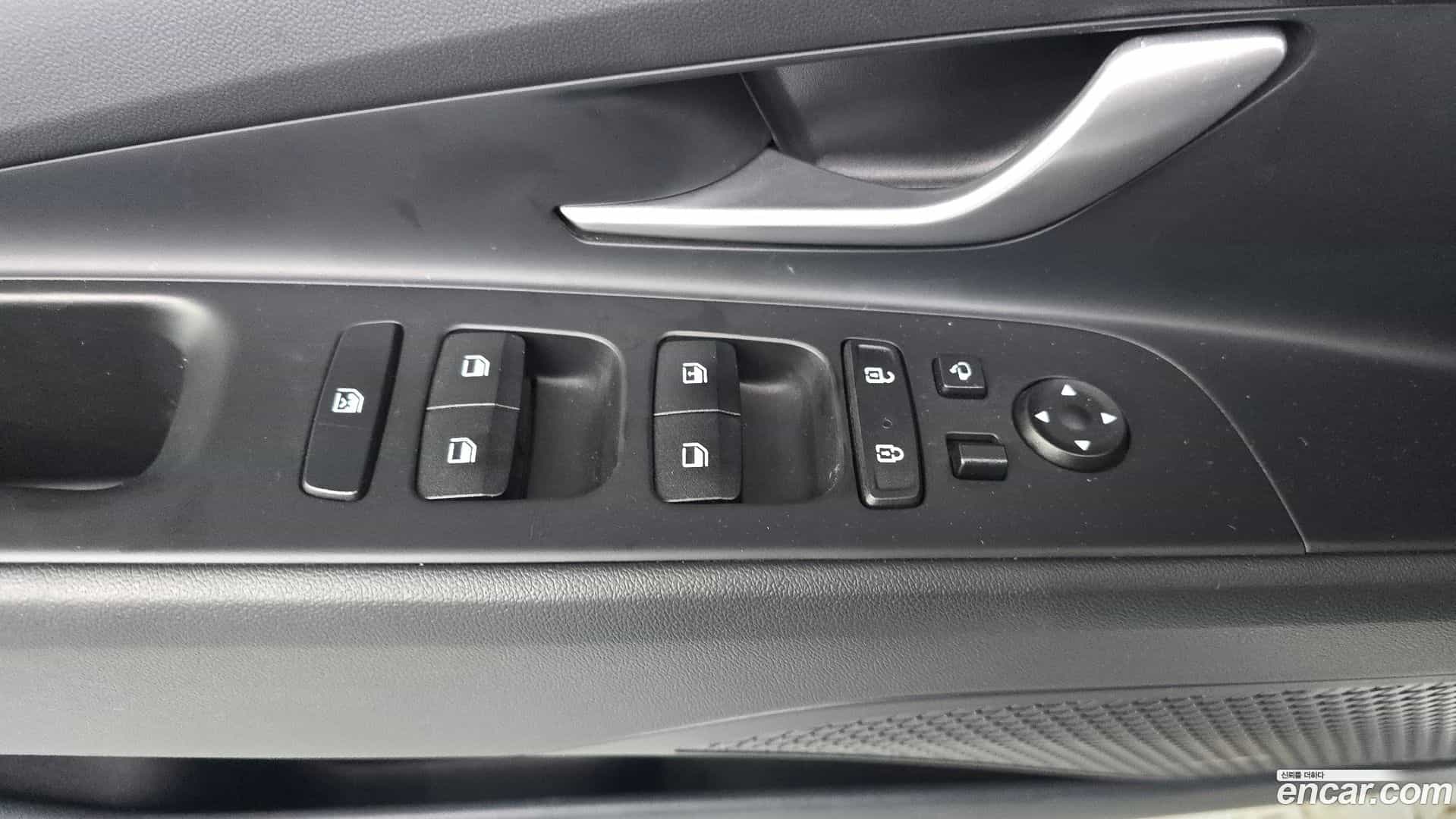AVANTE Hyundai 2022.3-OPTION-041
