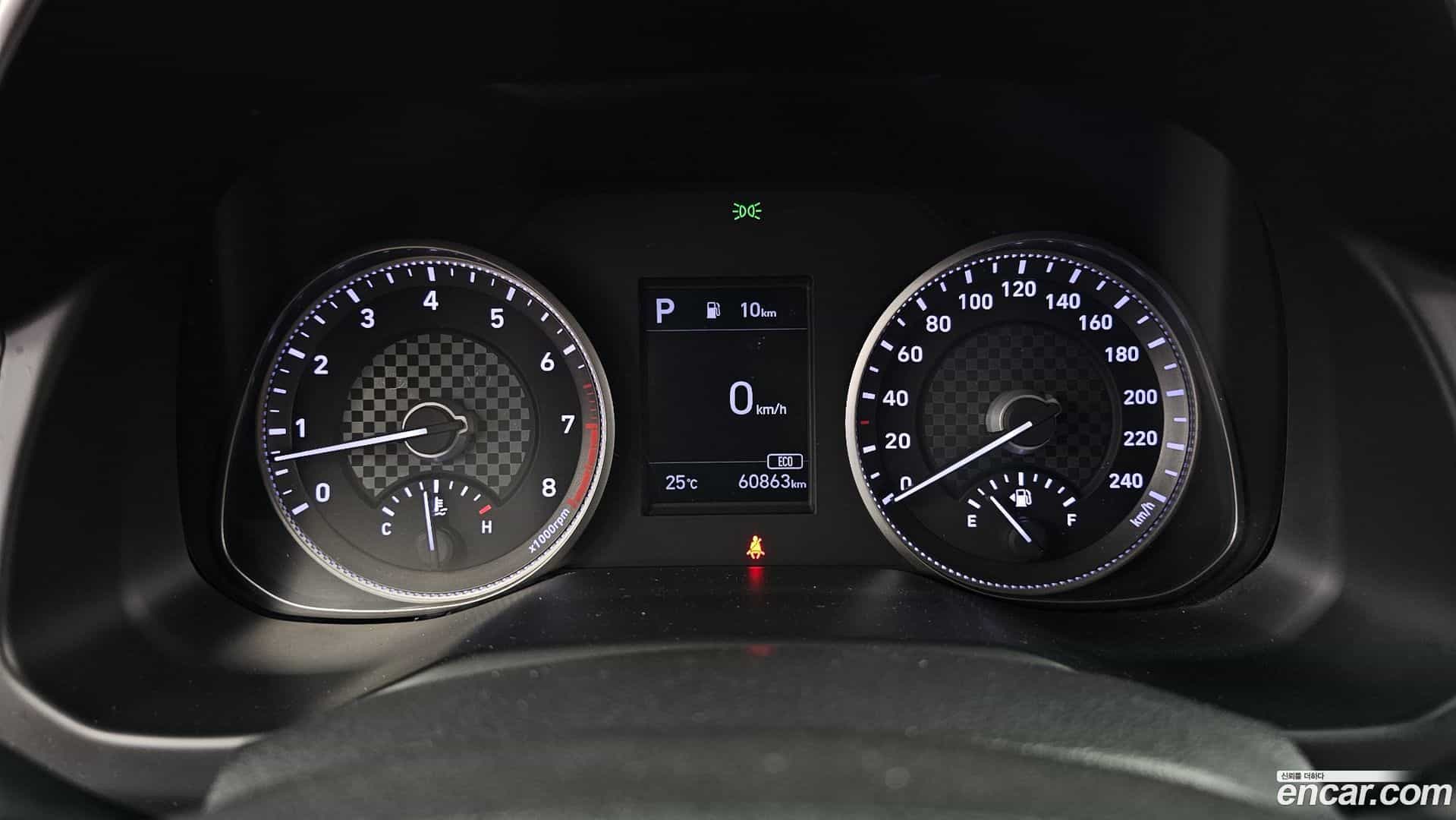 AVANTE Hyundai 2019.11-INNER-008