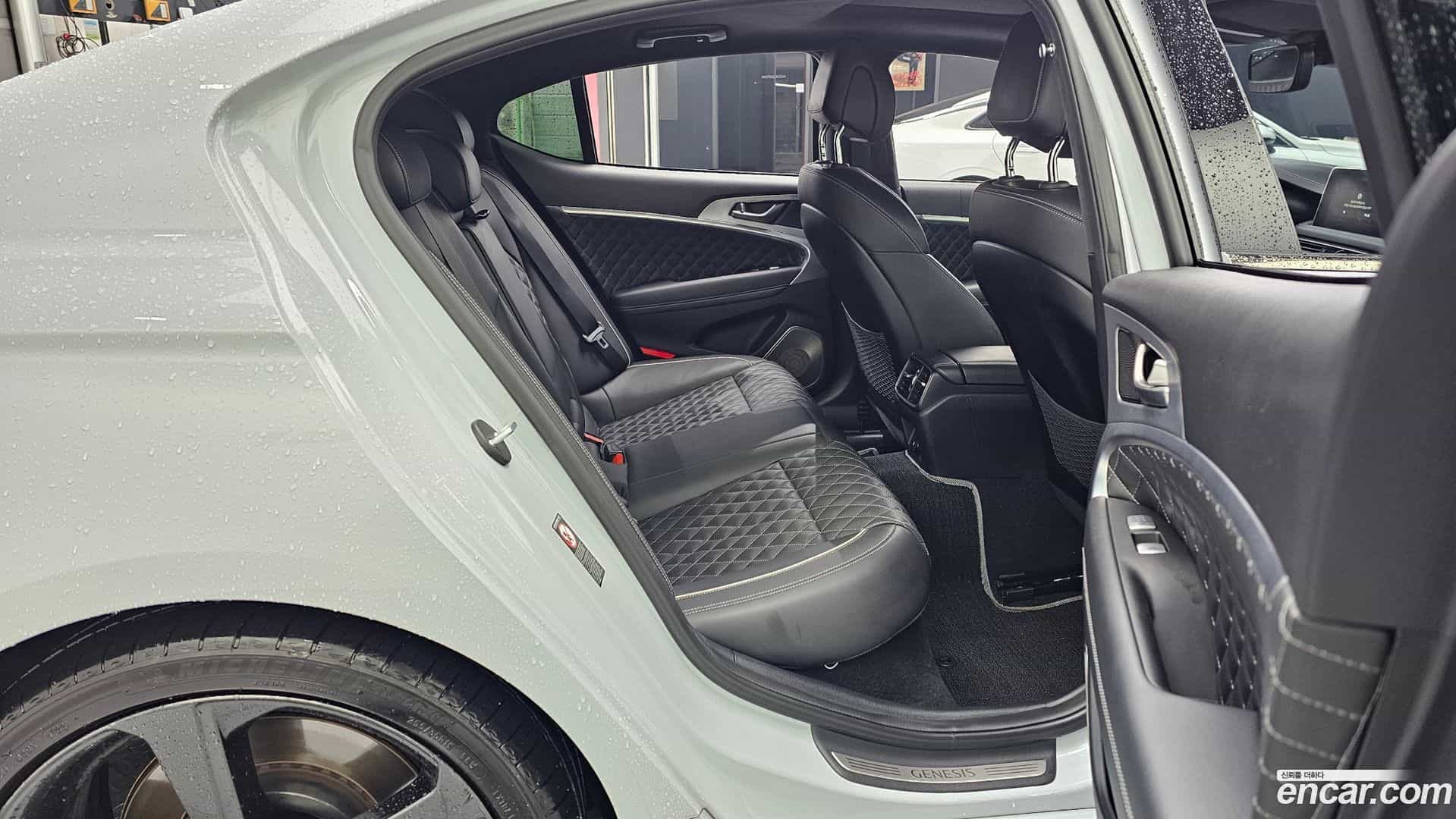 G70 Genesis 2019.0-OPTION-016
