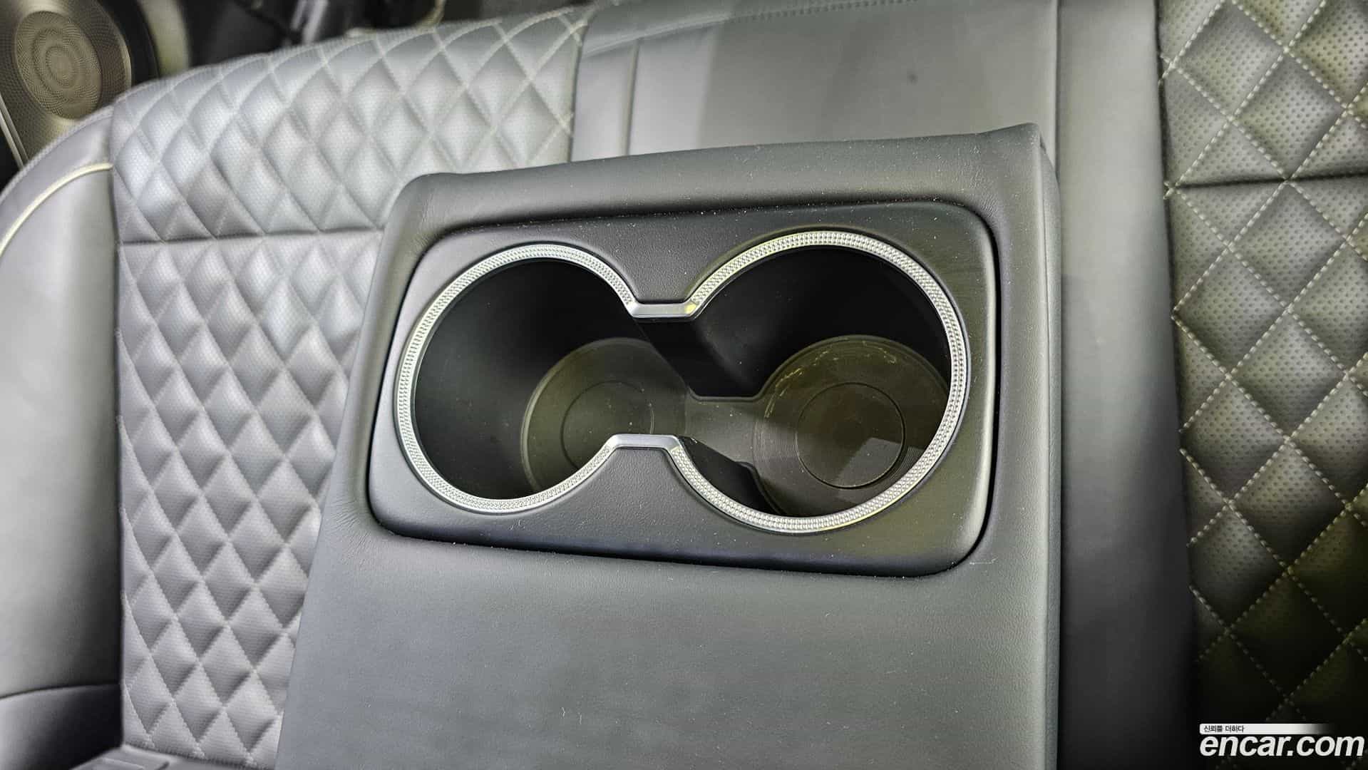 G70 Genesis 2019.0-OPTION-041