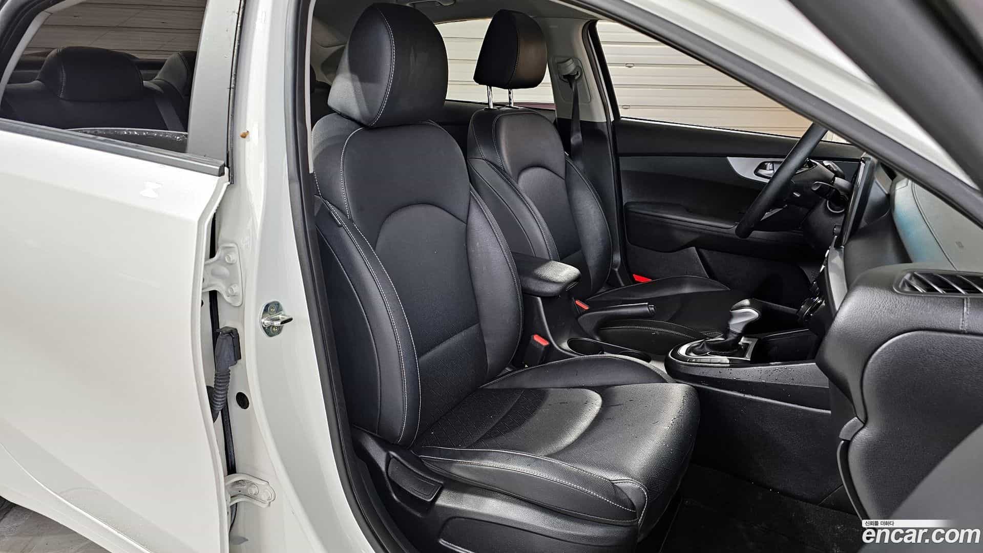 K3 Kia 2022.4-OPTION-015