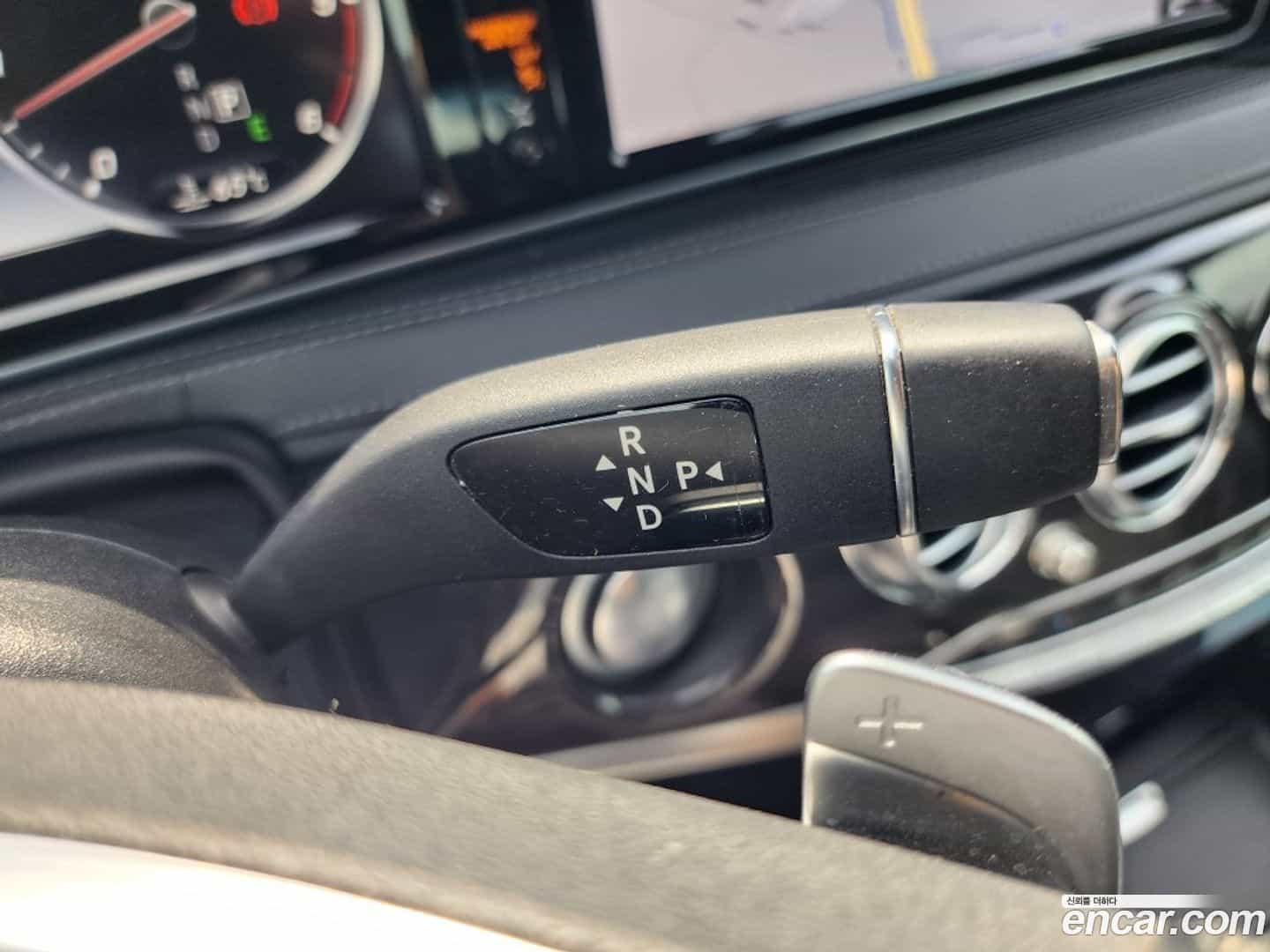 S-Class Mercedes-Benz 2017.1-INNER-009