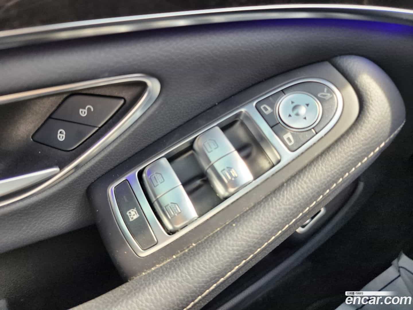 S-Class Mercedes-Benz 2017.1-OPTION-016