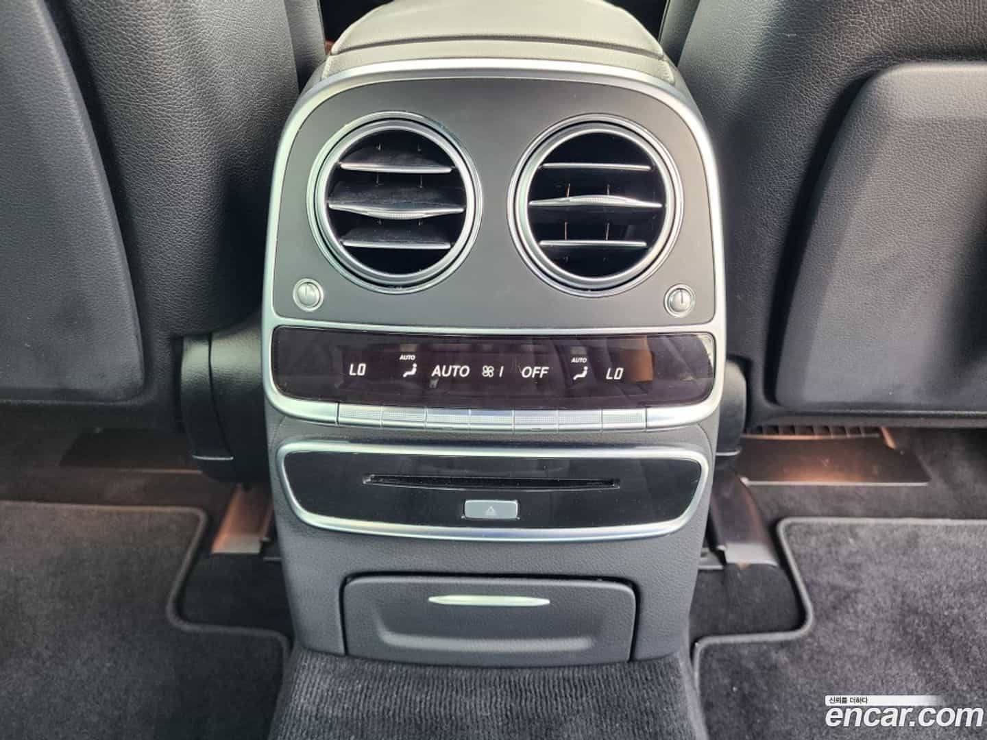 S-Class Mercedes-Benz 2017.1-OPTION-023