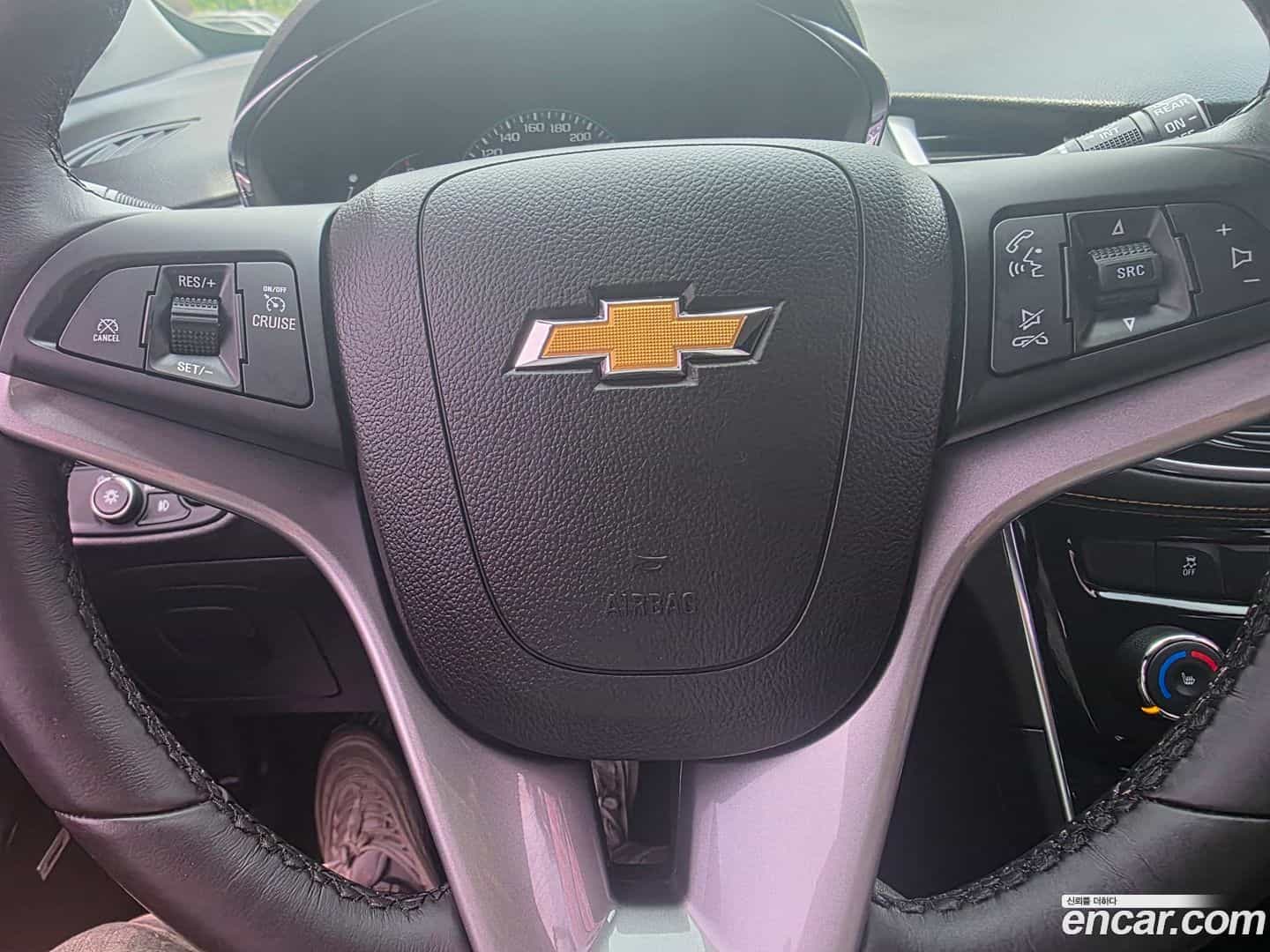Trax Chevrolet 2016.10-OPTION-017