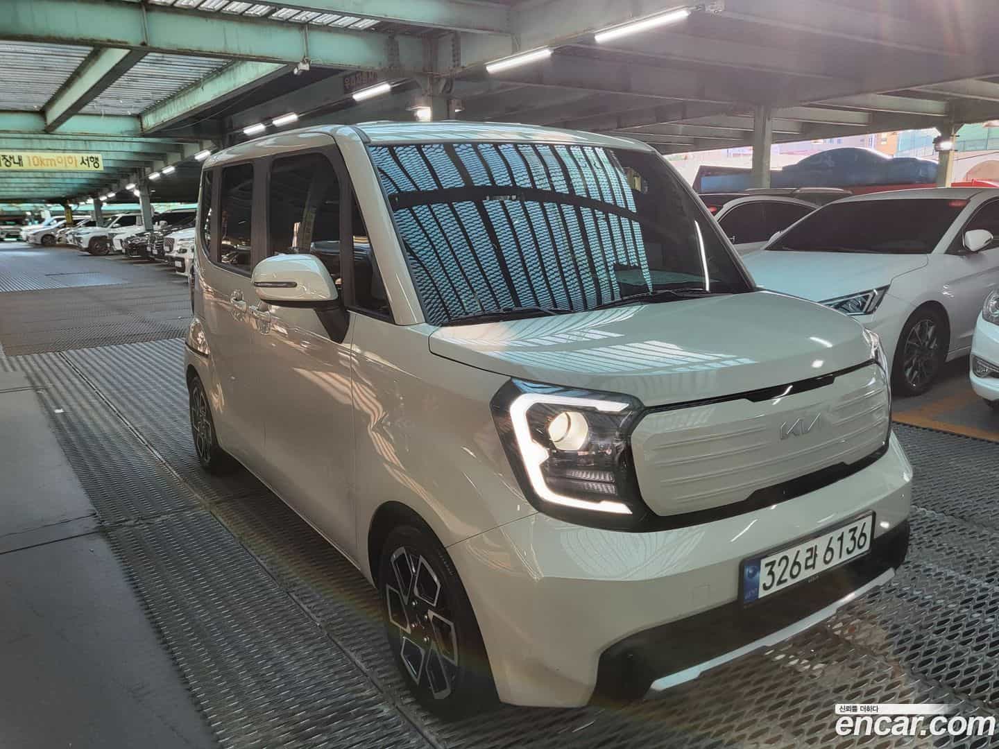 RAY Kia 2023.0-OUTER-003