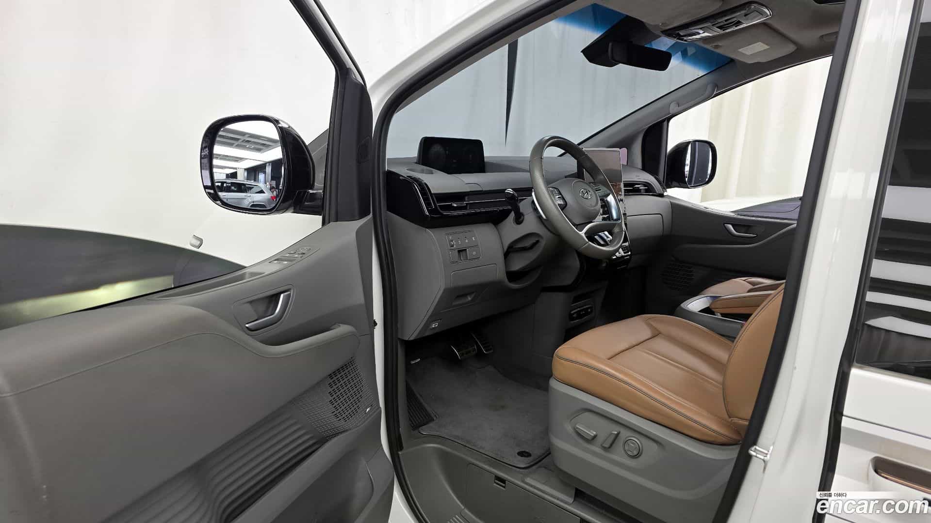 Staria Hyundai 2021.4-INNER-010