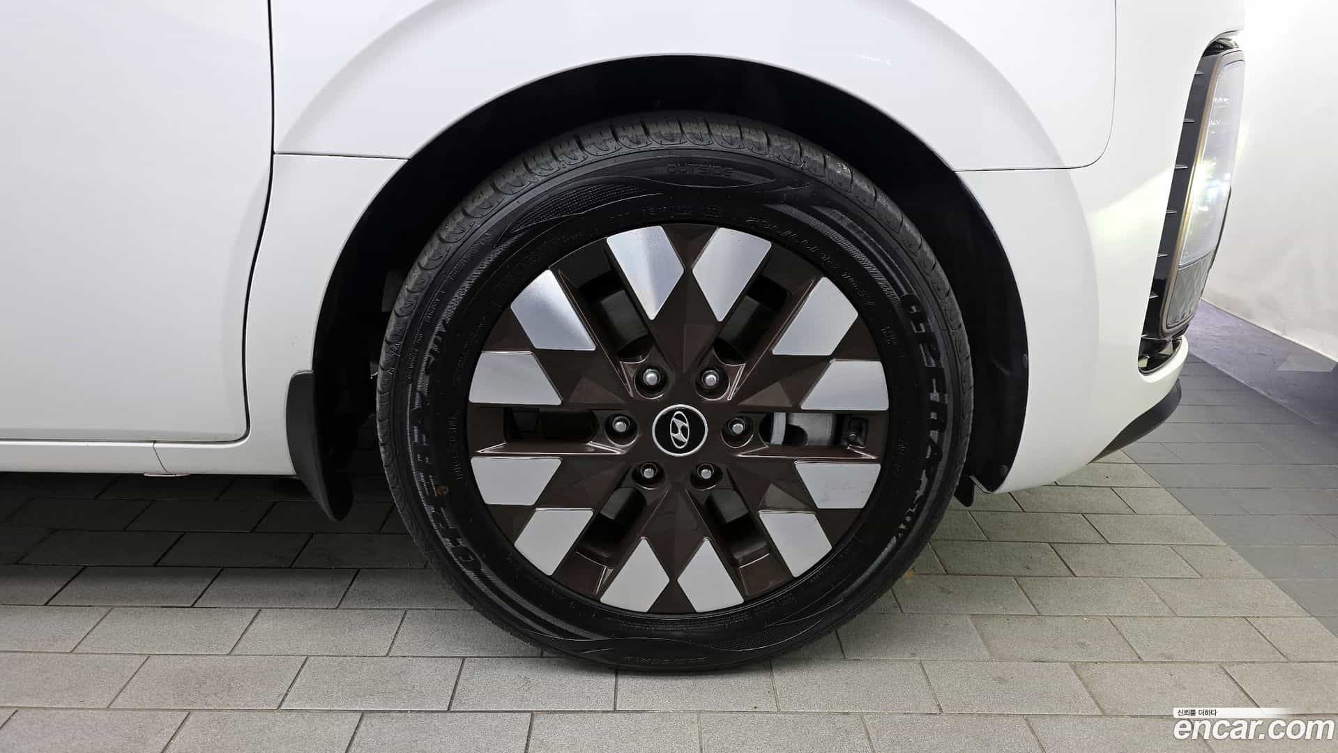 Staria Hyundai 2021.4-OUTER-031