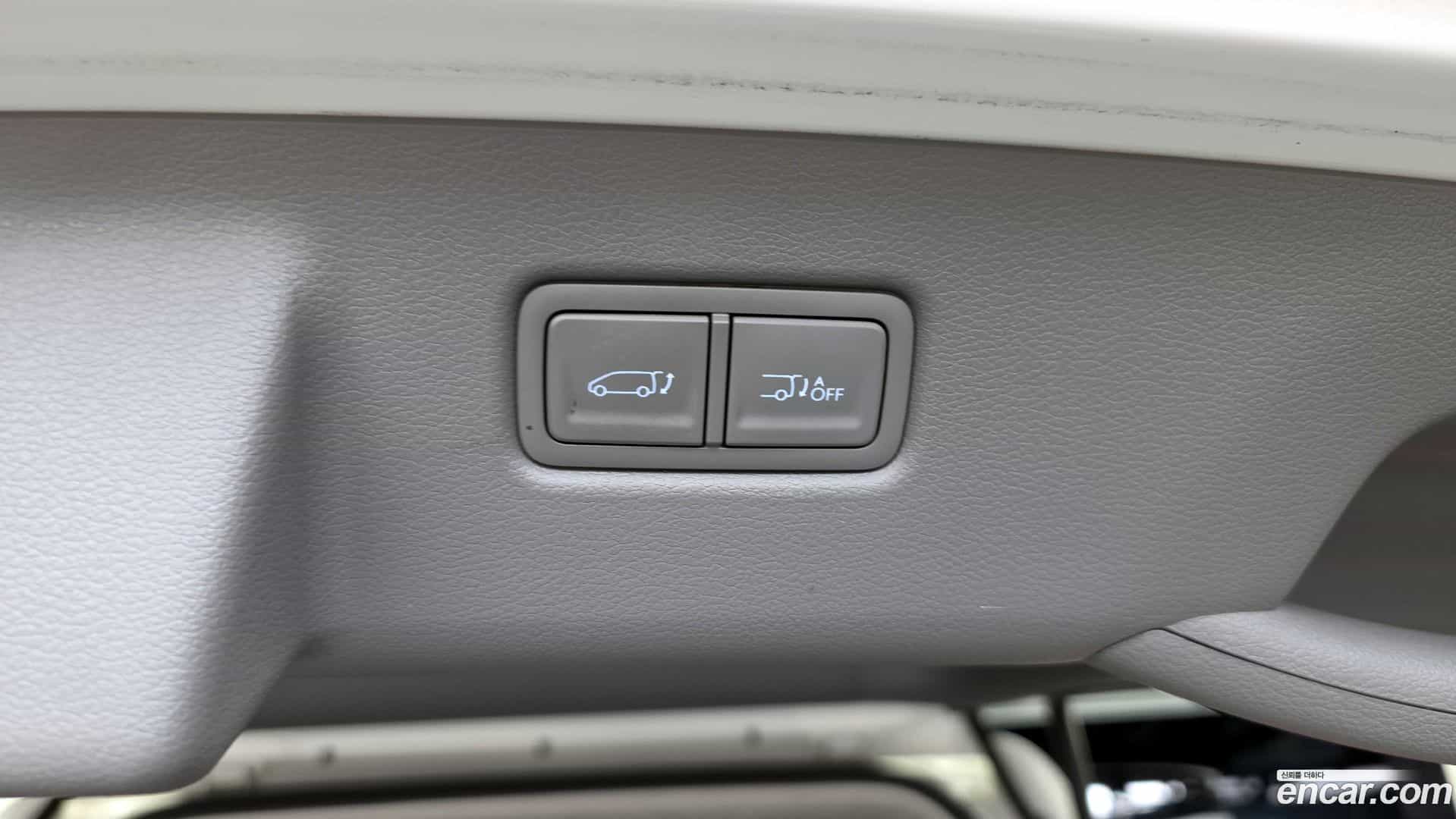 Staria Hyundai 2021.4-OPTION-040