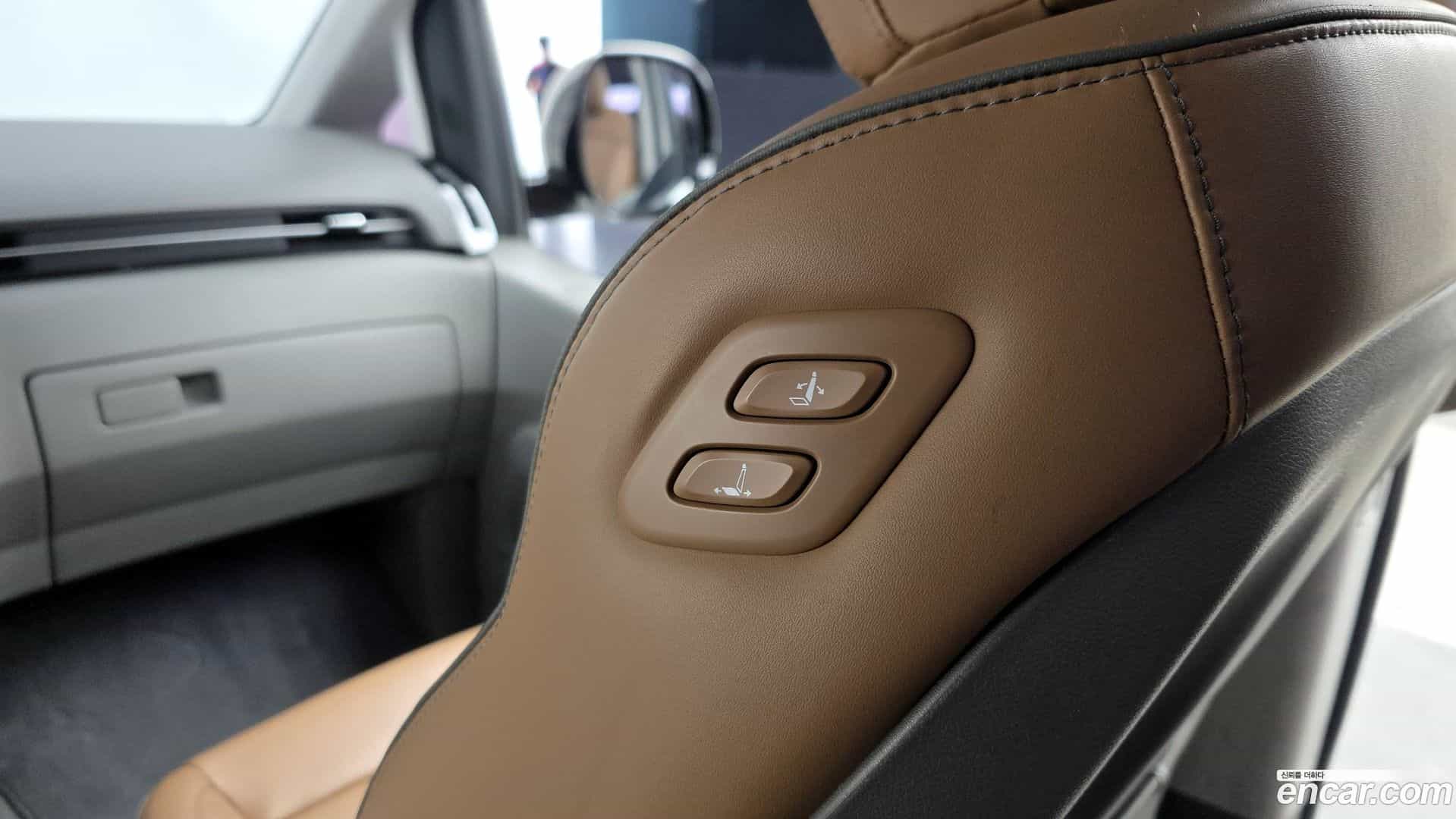 Staria Hyundai 2021.4-OPTION-044
