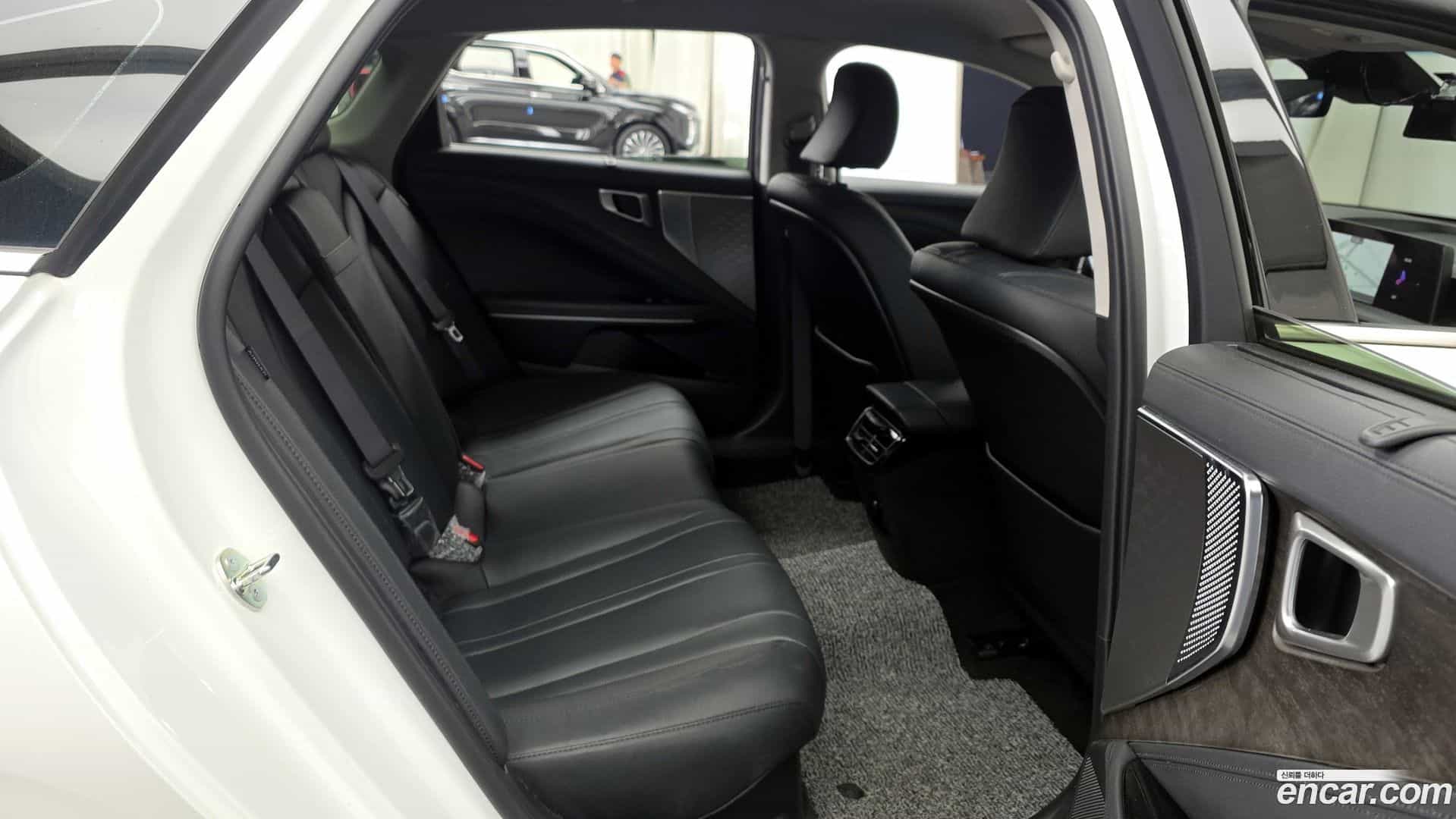 K8 Kia 2023.8-OPTION-016