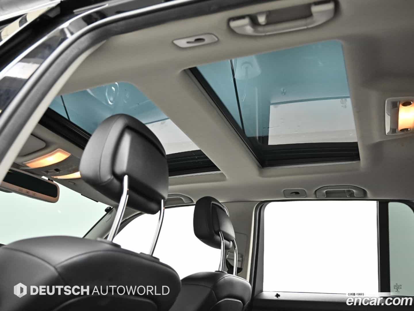 GLK-Class Mercedes-Benz 2015.1-OPTION-022