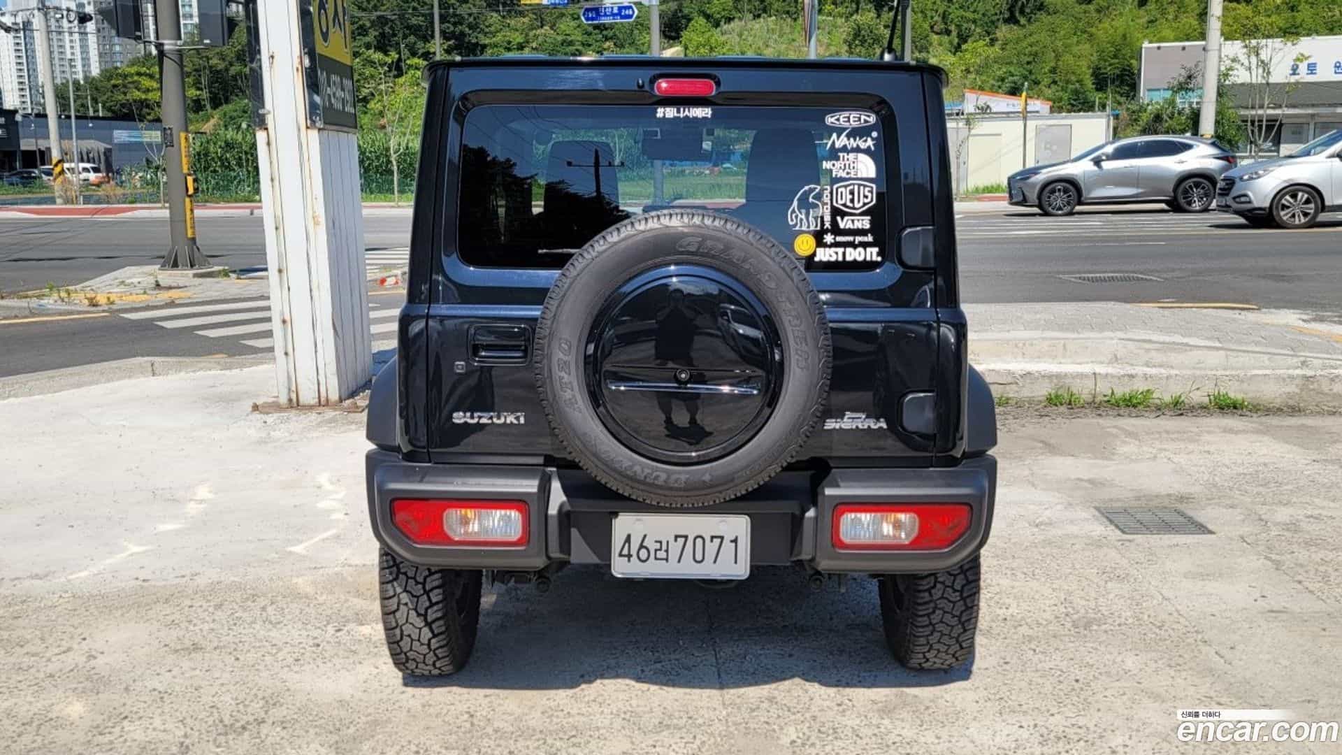 Jimny Suzuki 2023.11-OUTER-004
