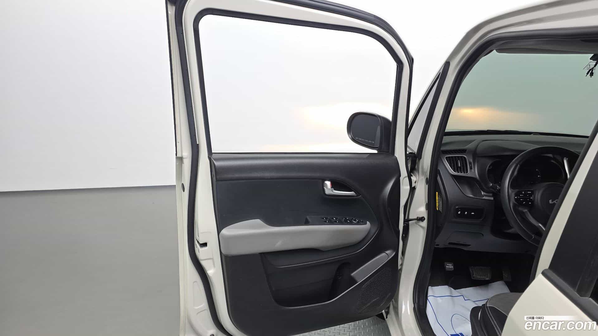 RAY Kia 2022.6-INNER-034