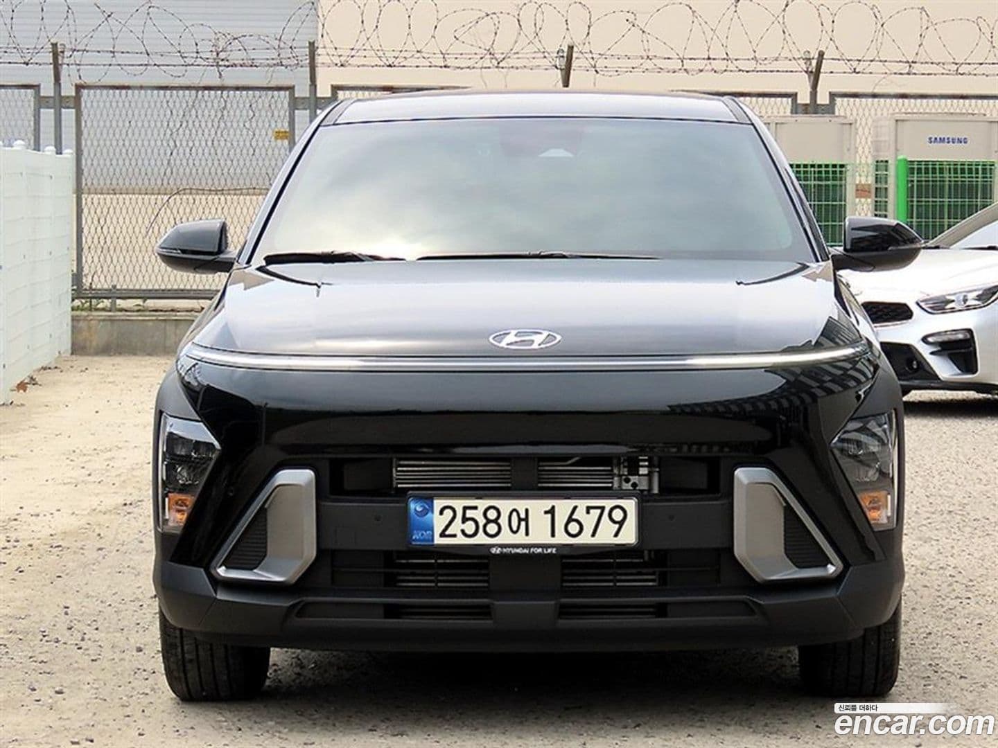 Main__Slider__Photo:Kona Hyundai 2024.9-0