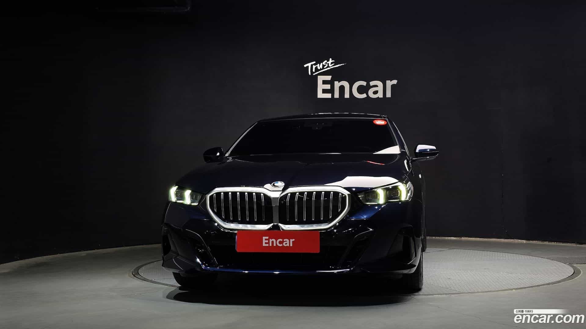 5-Series BMW 2025.7-OUTER-003