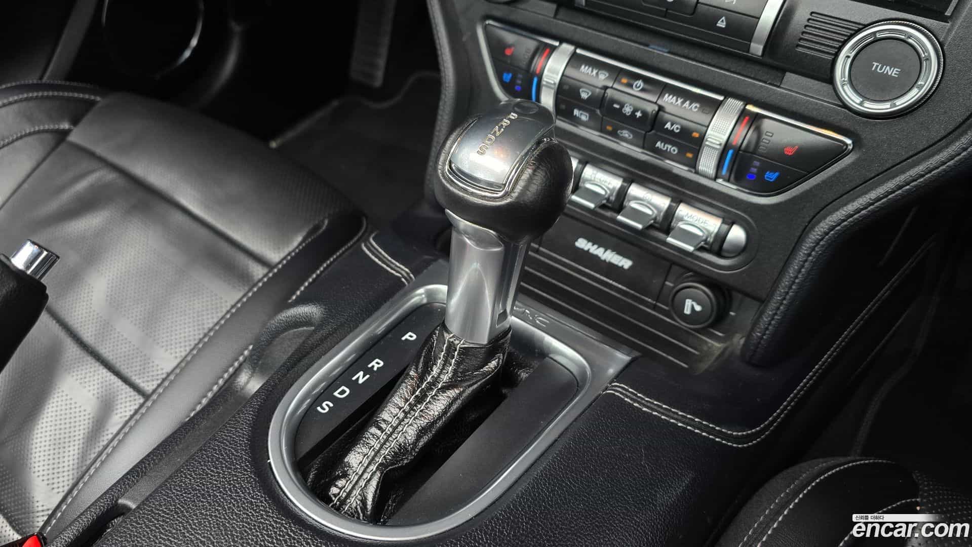 Mustang Ford 2018.7-INNER-009