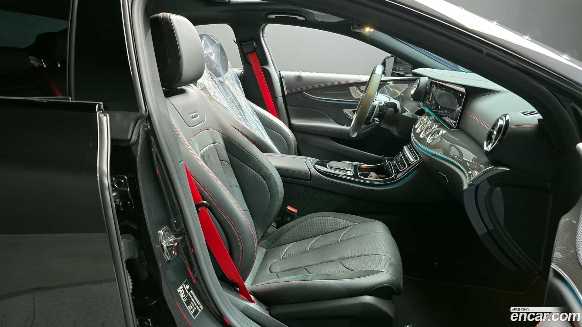 CLS-Class Mercedes-Benz 2023.5-INNER-036
