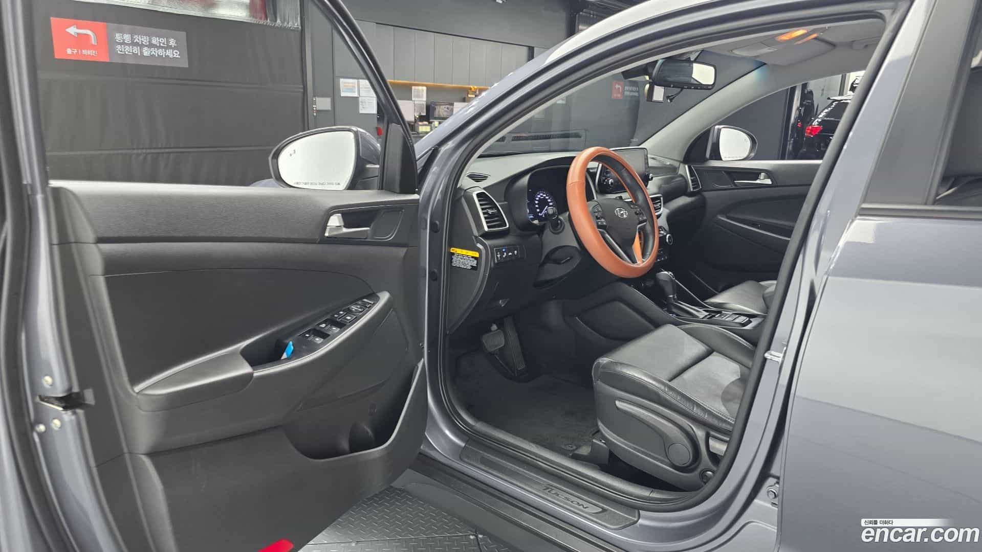 Tucson Hyundai 2019.10-INNER-010