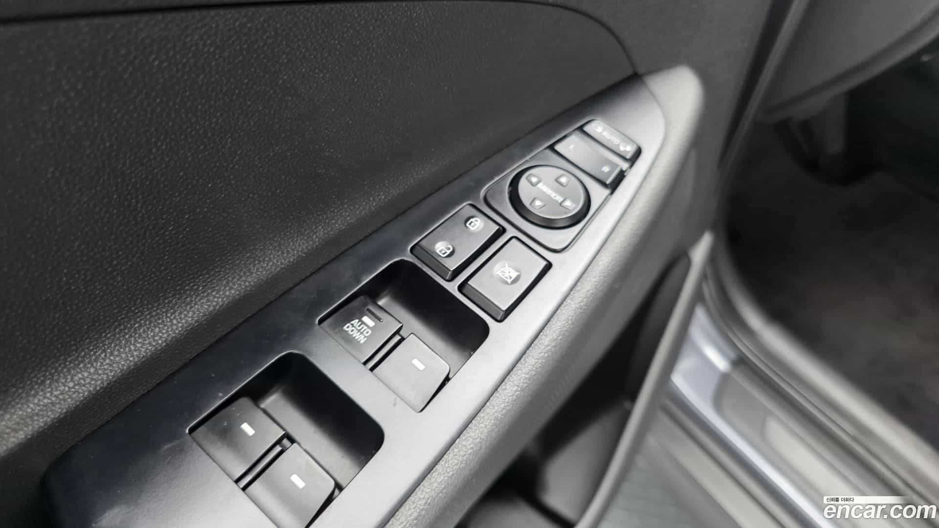 Tucson Hyundai 2019.10-OPTION-040