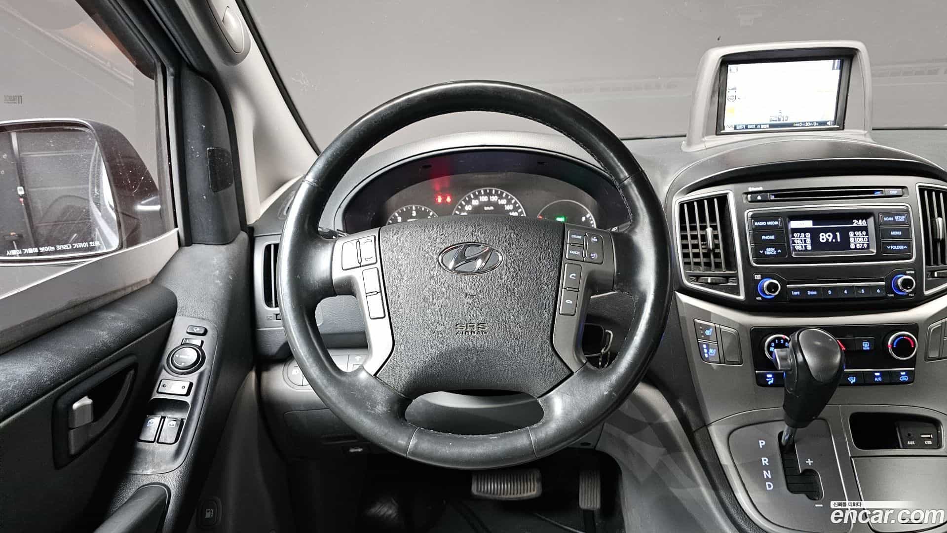 Starex Hyundai 2019.4-OPTION-017