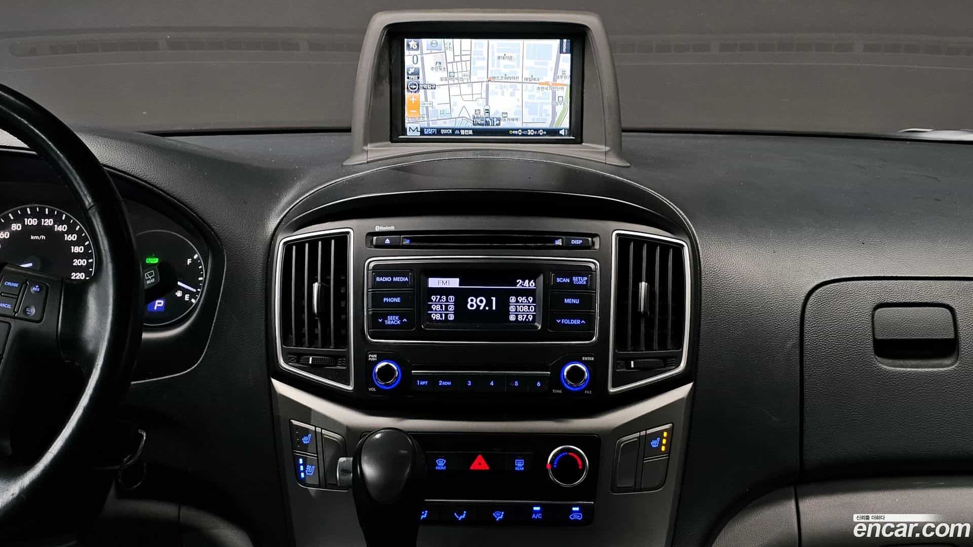 Starex Hyundai 2019.4-OPTION-018