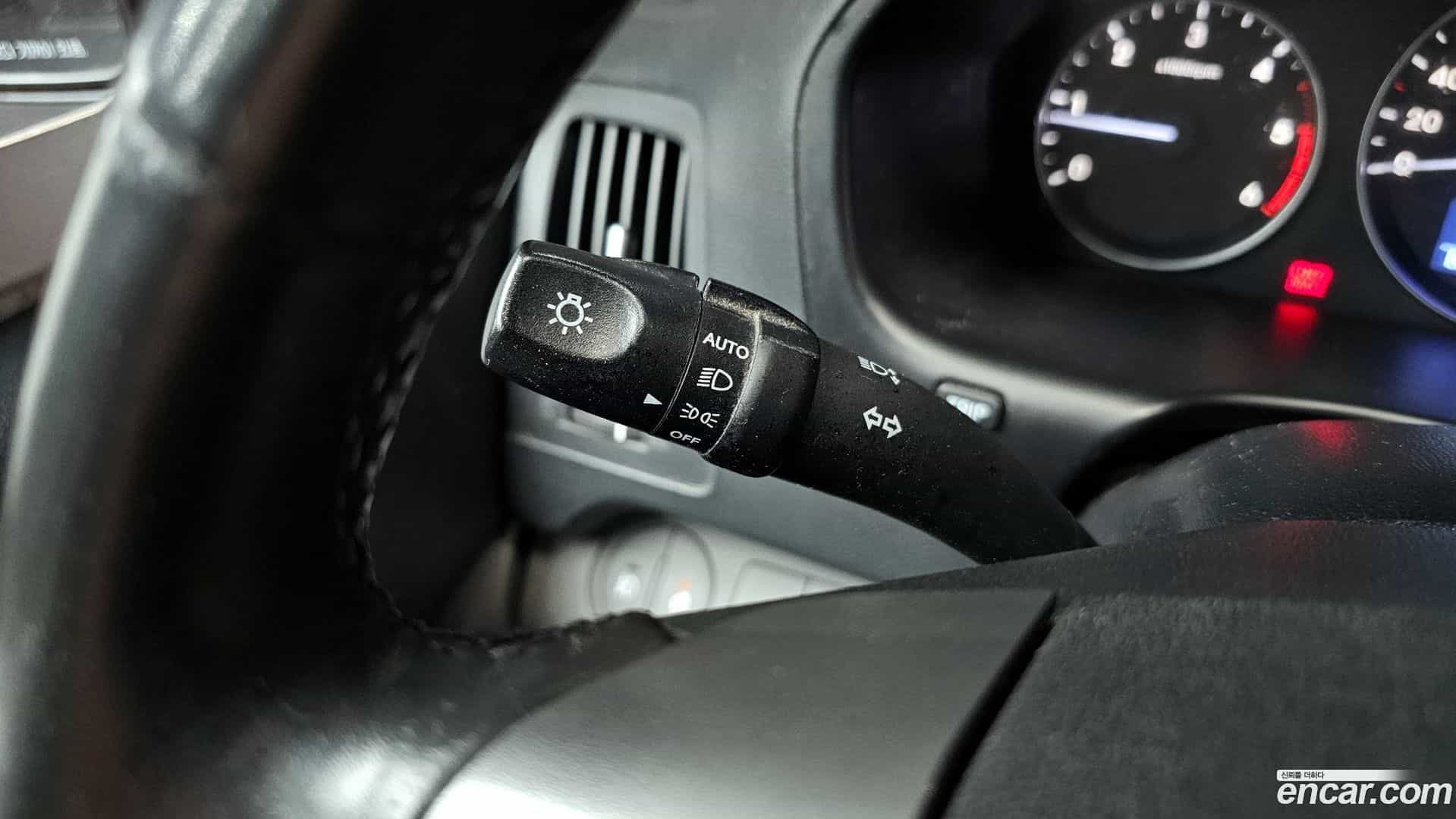 Starex Hyundai 2019.4-OPTION-021