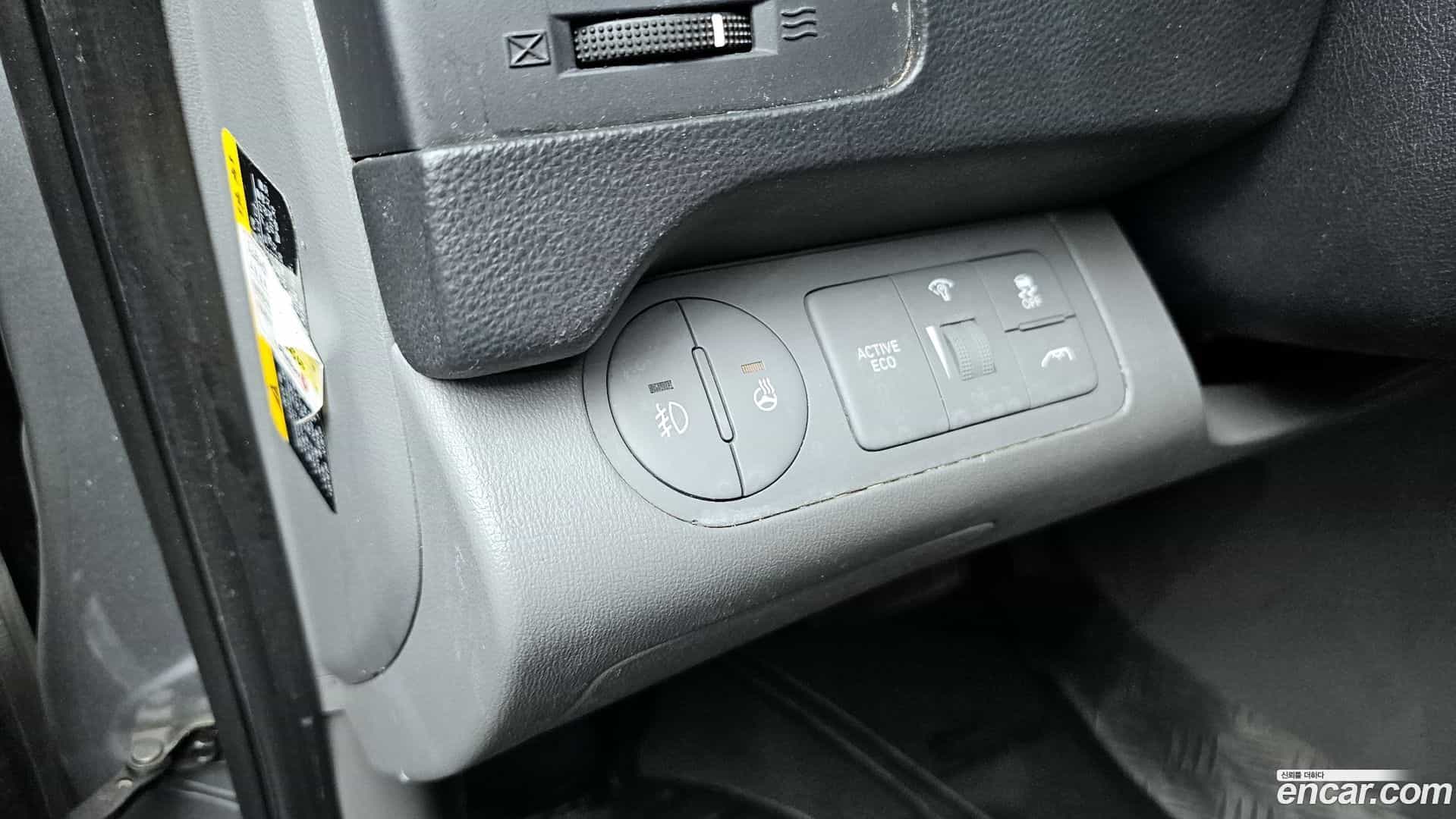 Starex Hyundai 2019.4-OPTION-023