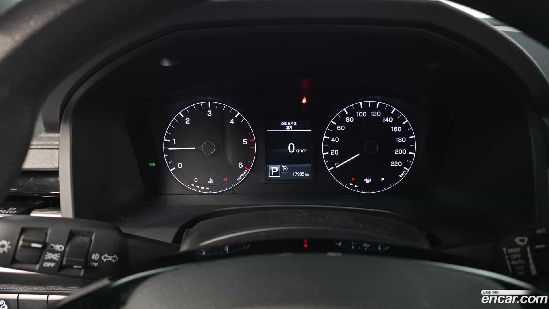 Rexton KG Mobility 2024.2-INNER-008