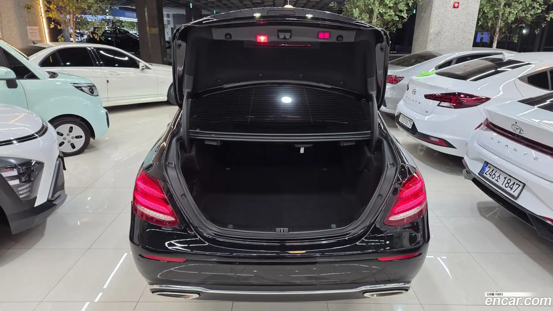 E-Class Mercedes-Benz 2020.6-INNER-007
