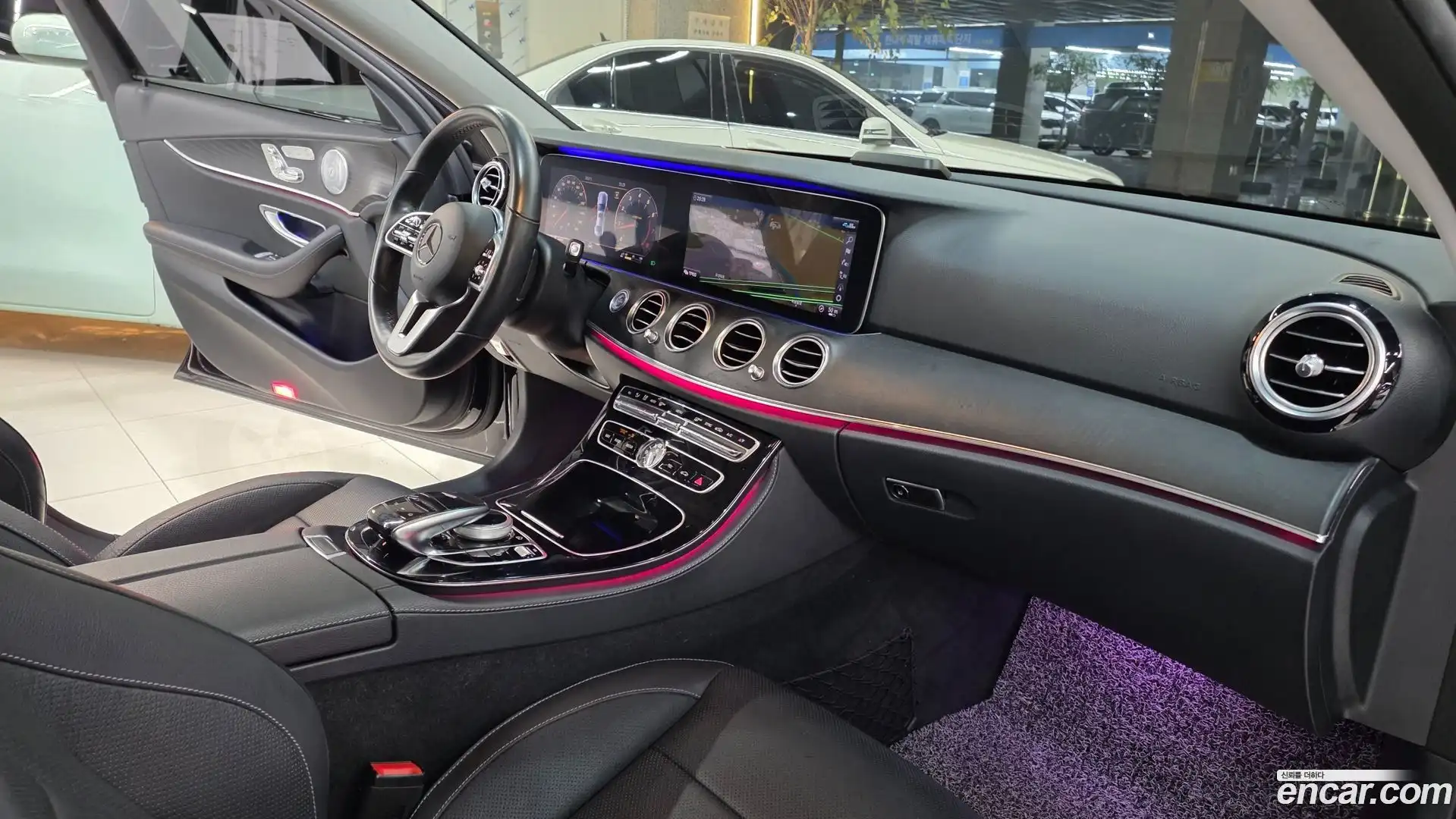 E-Class Mercedes-Benz 2020.6-INNER-009