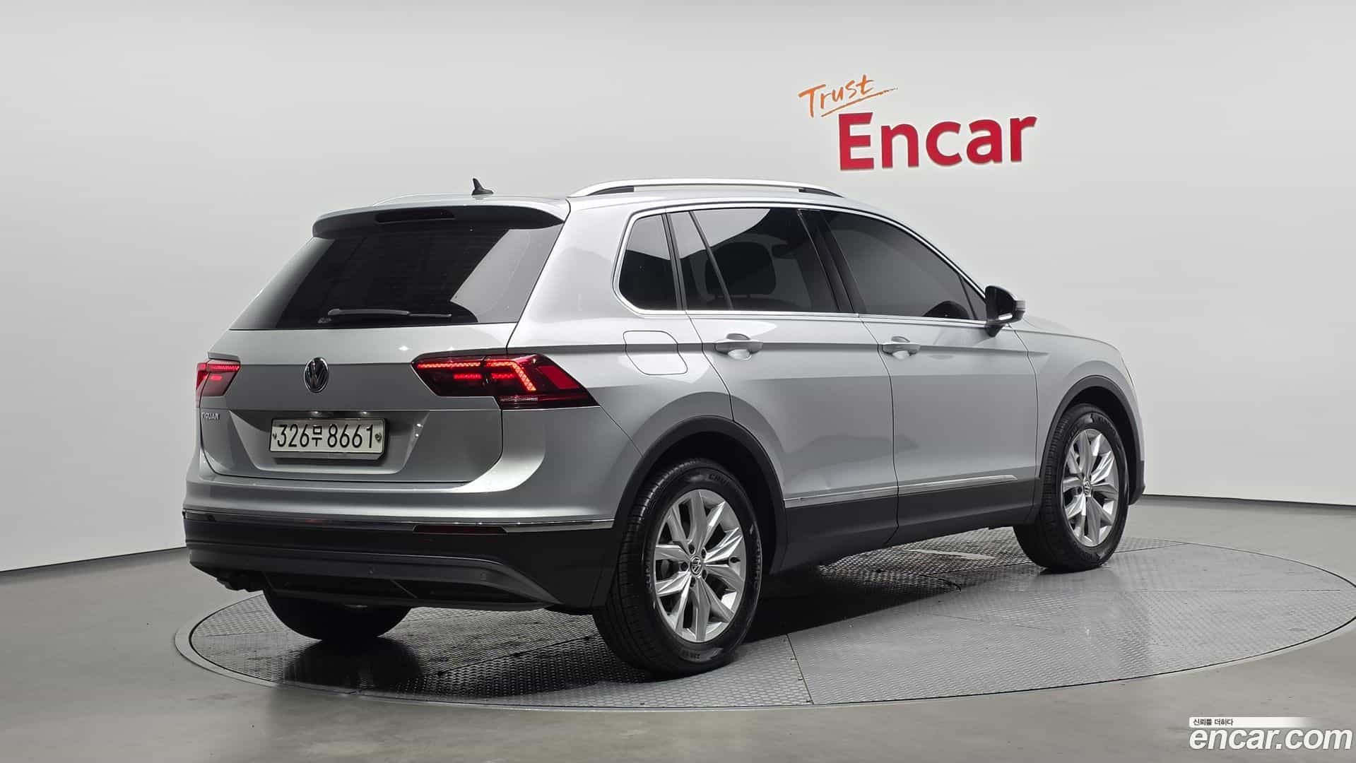 Tiguan Volkswagen 2020.6-OUTER-002